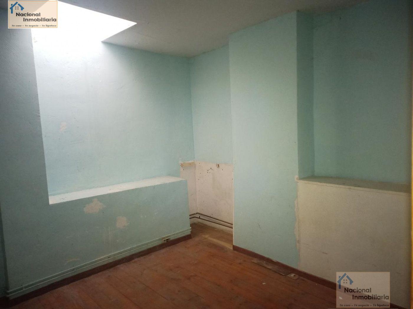 For sale of house in Yanguas de Eresma