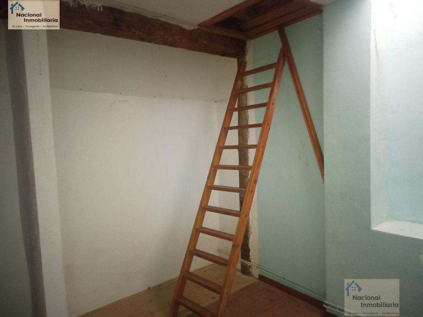 For sale of house in Yanguas de Eresma