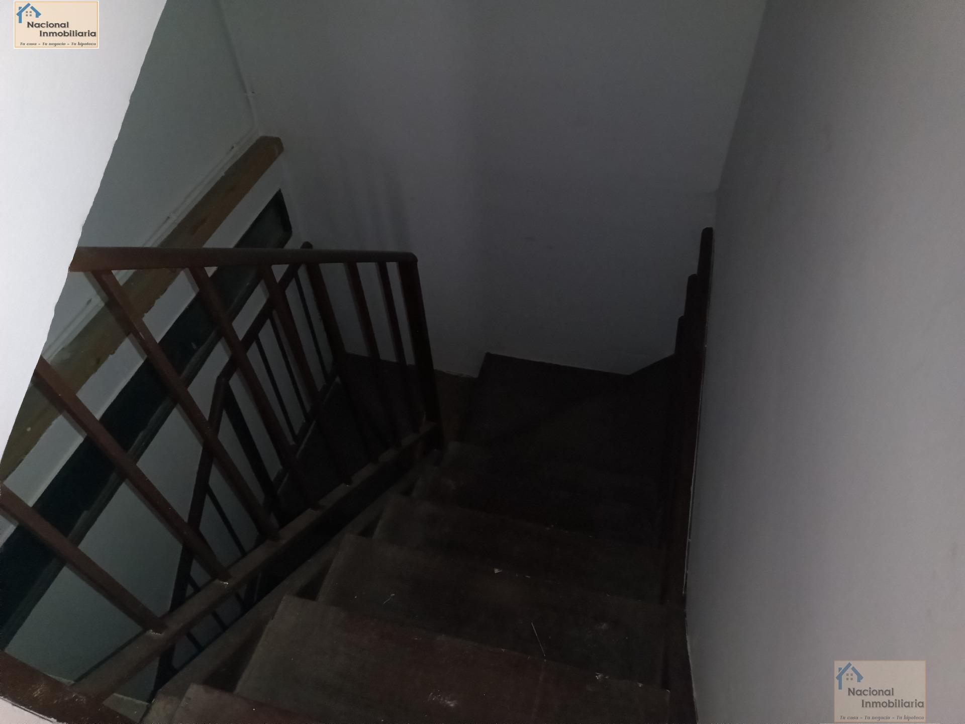 For sale of house in Babilafuente