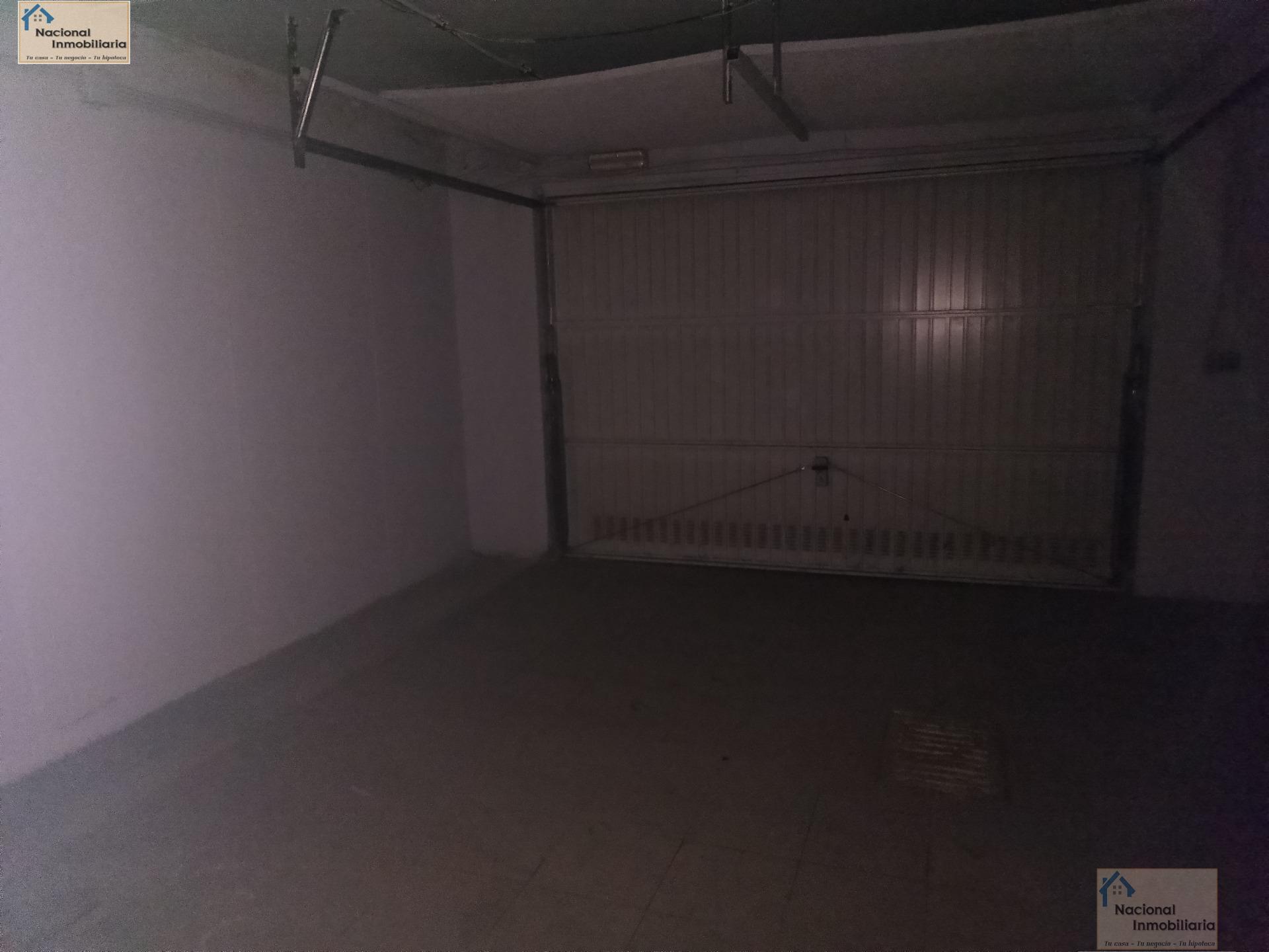 For sale of house in Babilafuente