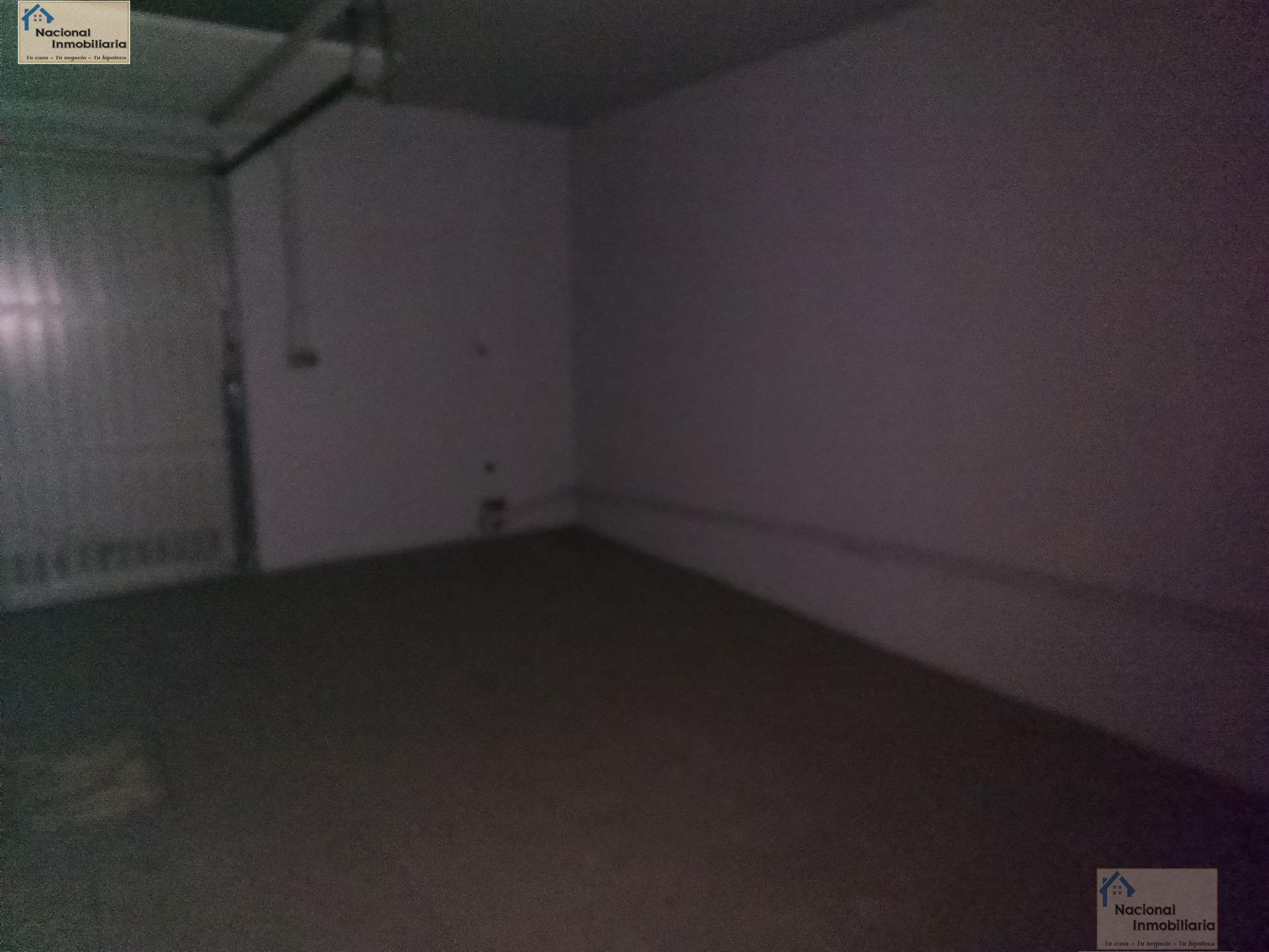 For sale of house in Babilafuente