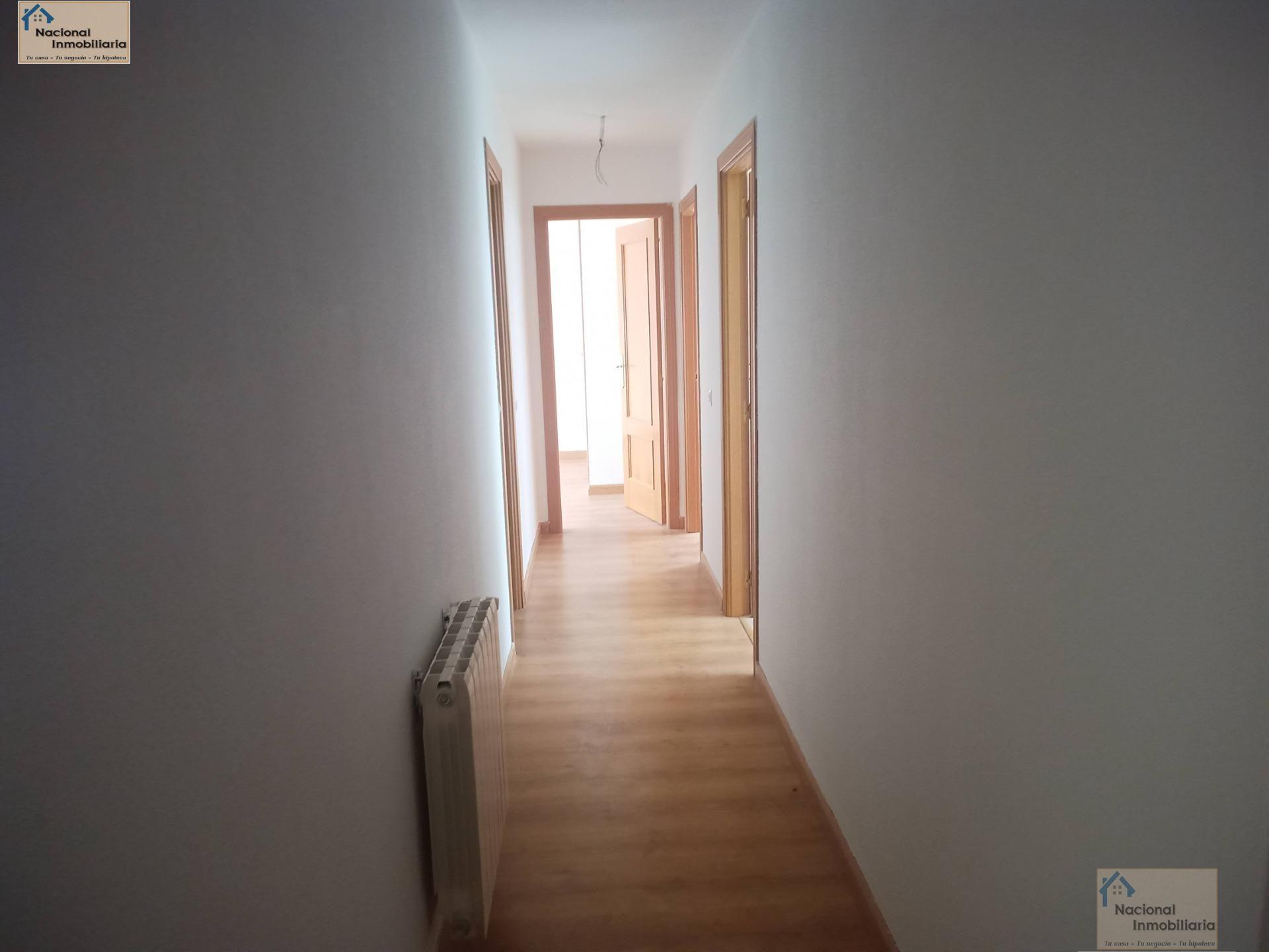 For sale of flat in Riaza