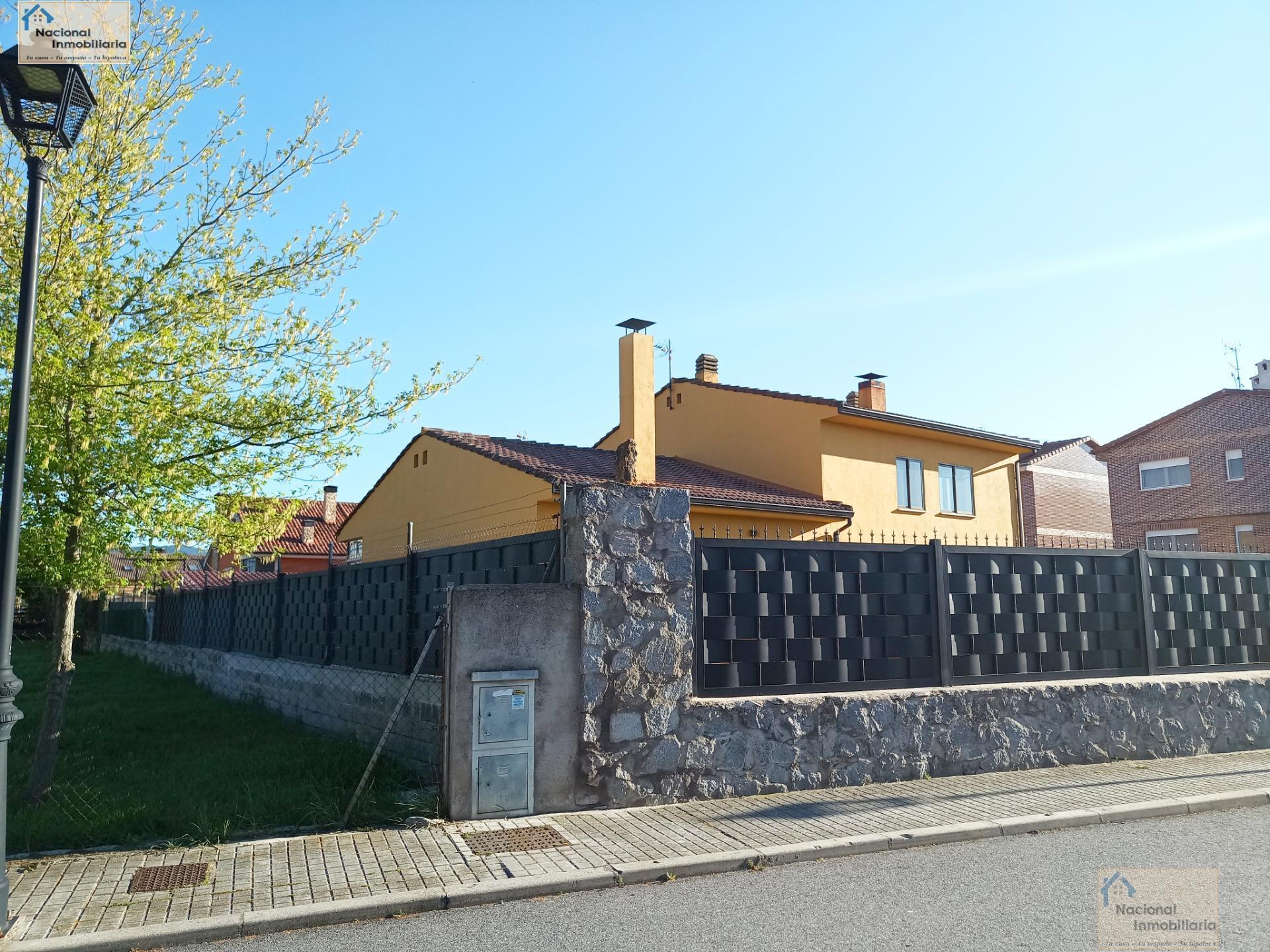 Venta de chalet en Palazuelos de Eresma
