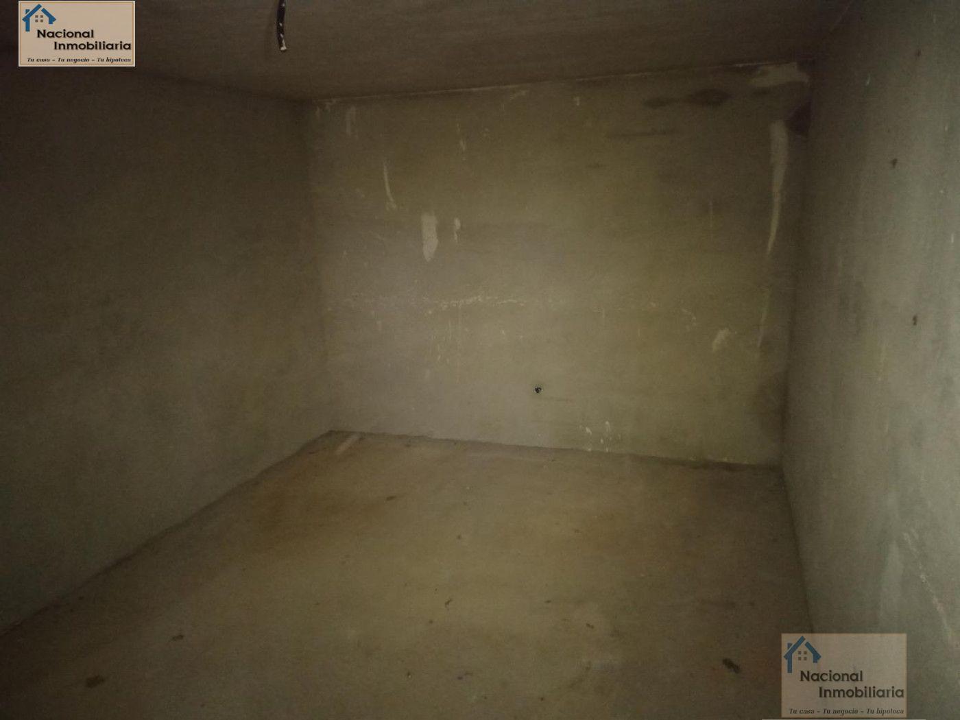 For sale of house in Arenas de San Pedro