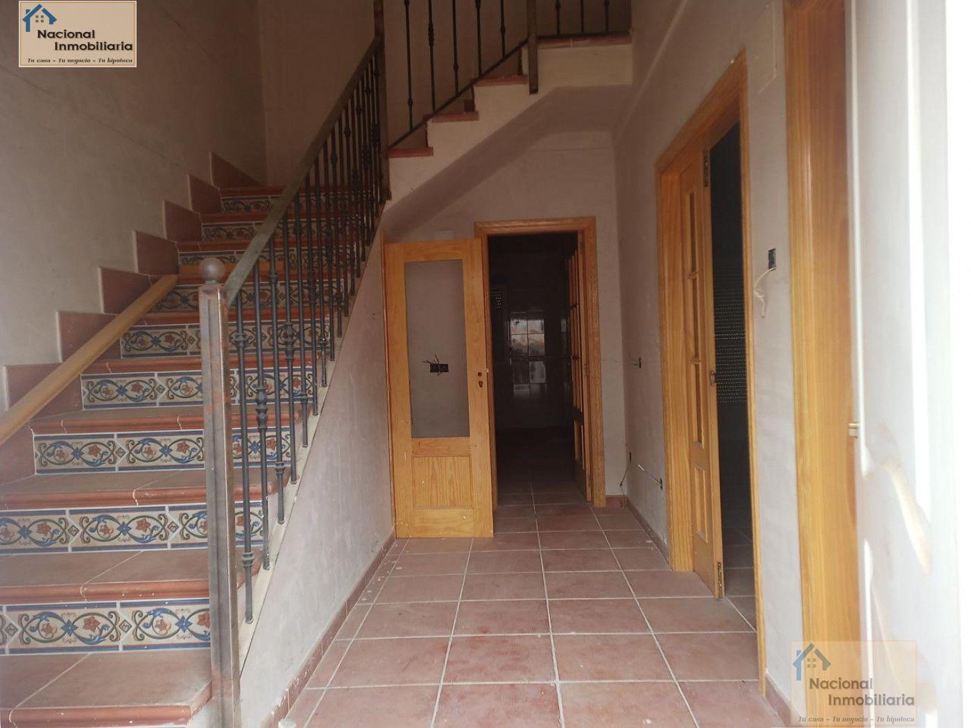 For sale of house in Arenas de San Pedro