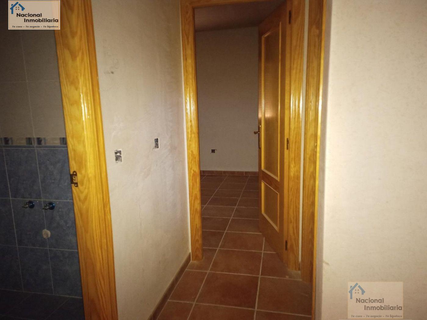 For sale of house in Arenas de San Pedro