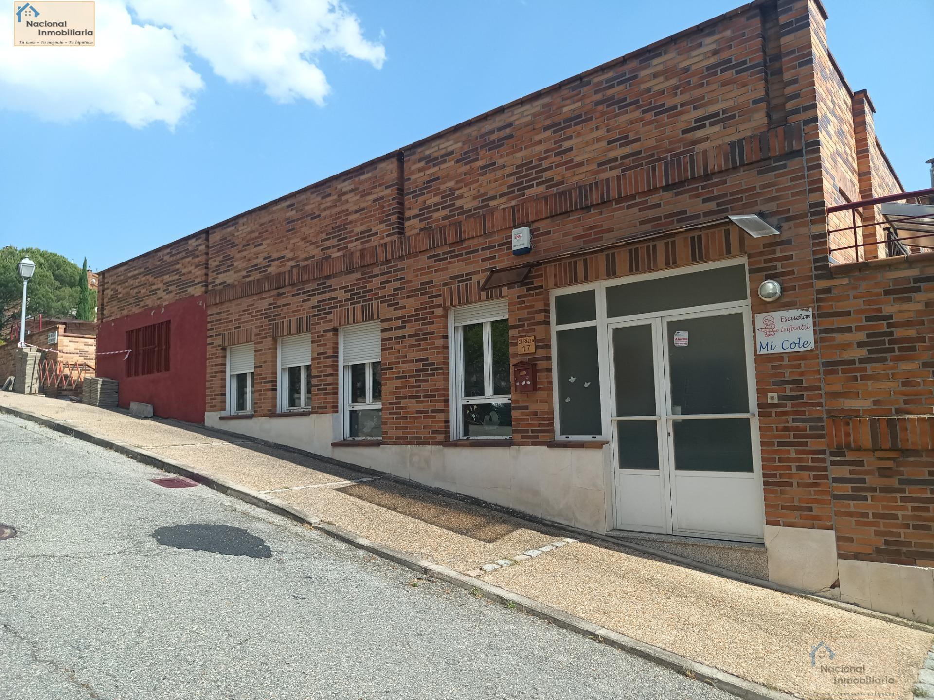 For sale of premises in Segovia