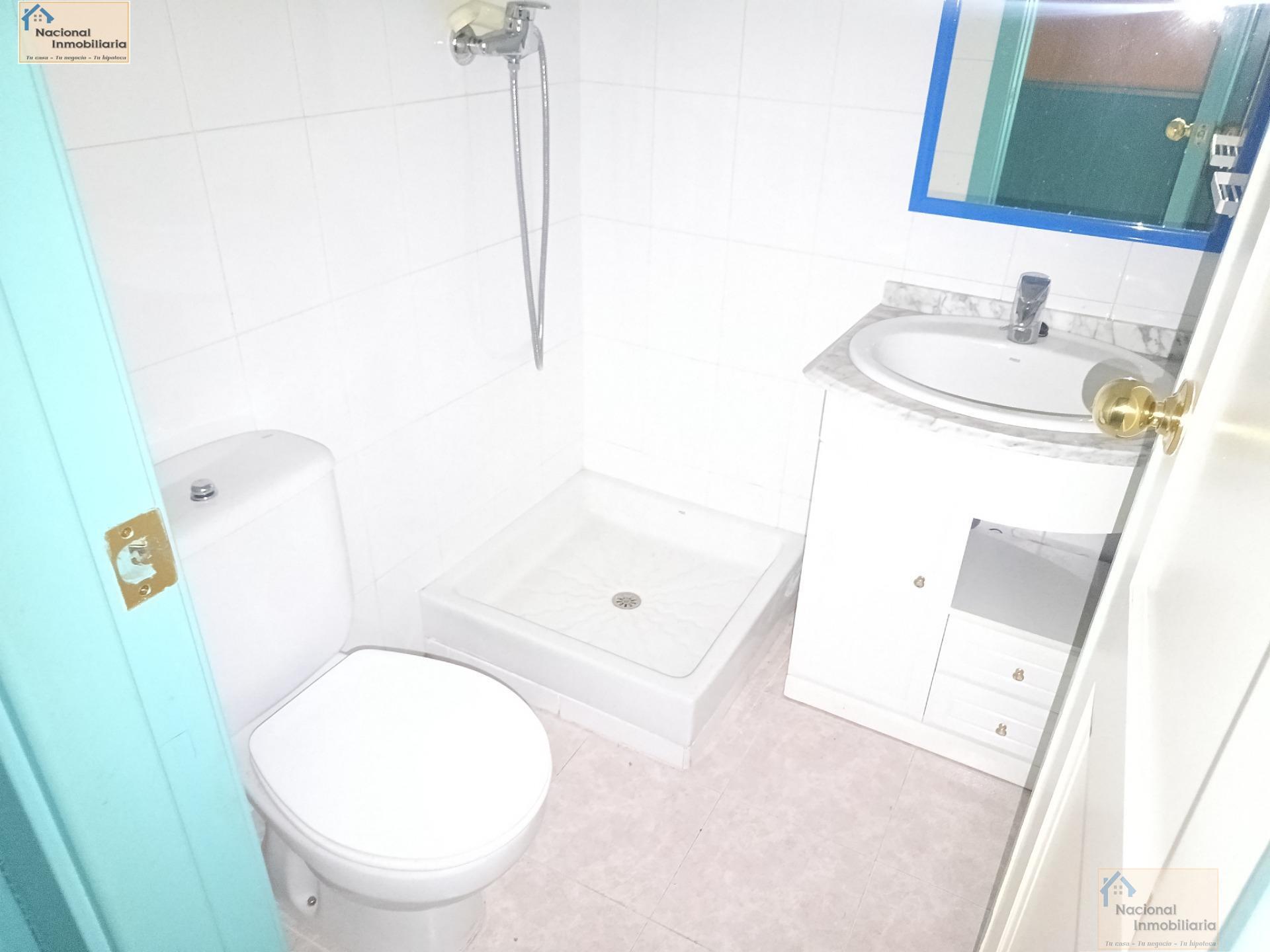 For sale of premises in Segovia