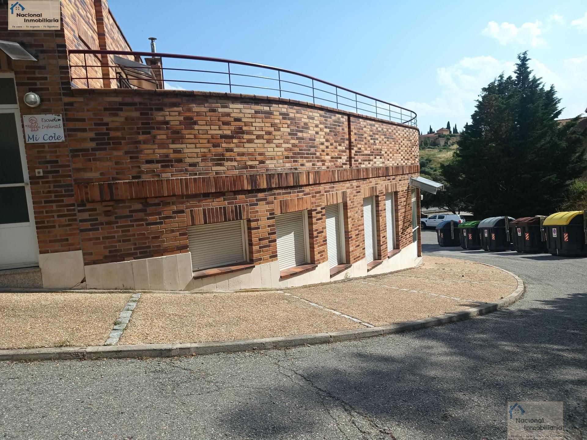 For sale of premises in Segovia