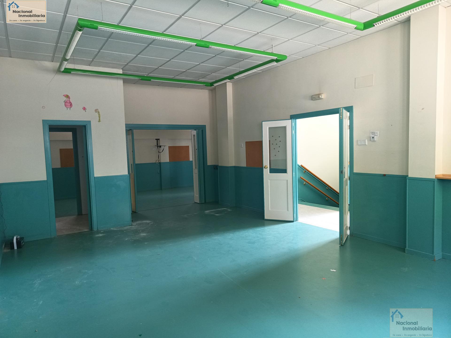 For sale of premises in Segovia