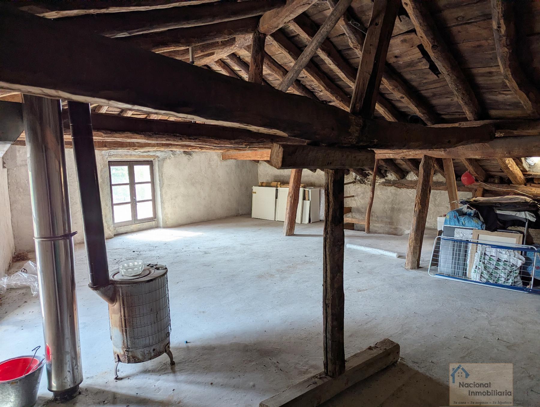 Venta de casa en Tabanera la Luenga