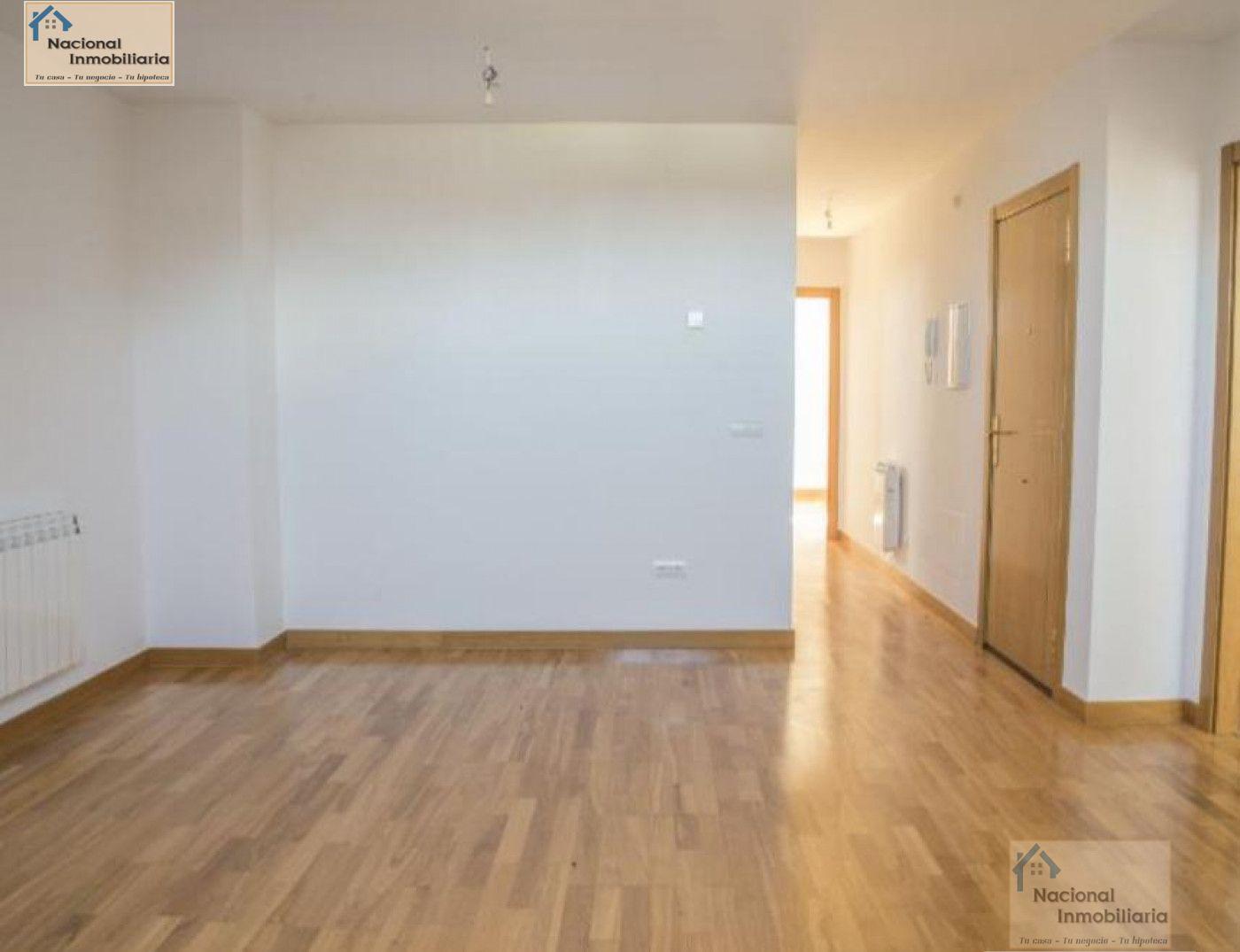 For sale of flat in Riaza