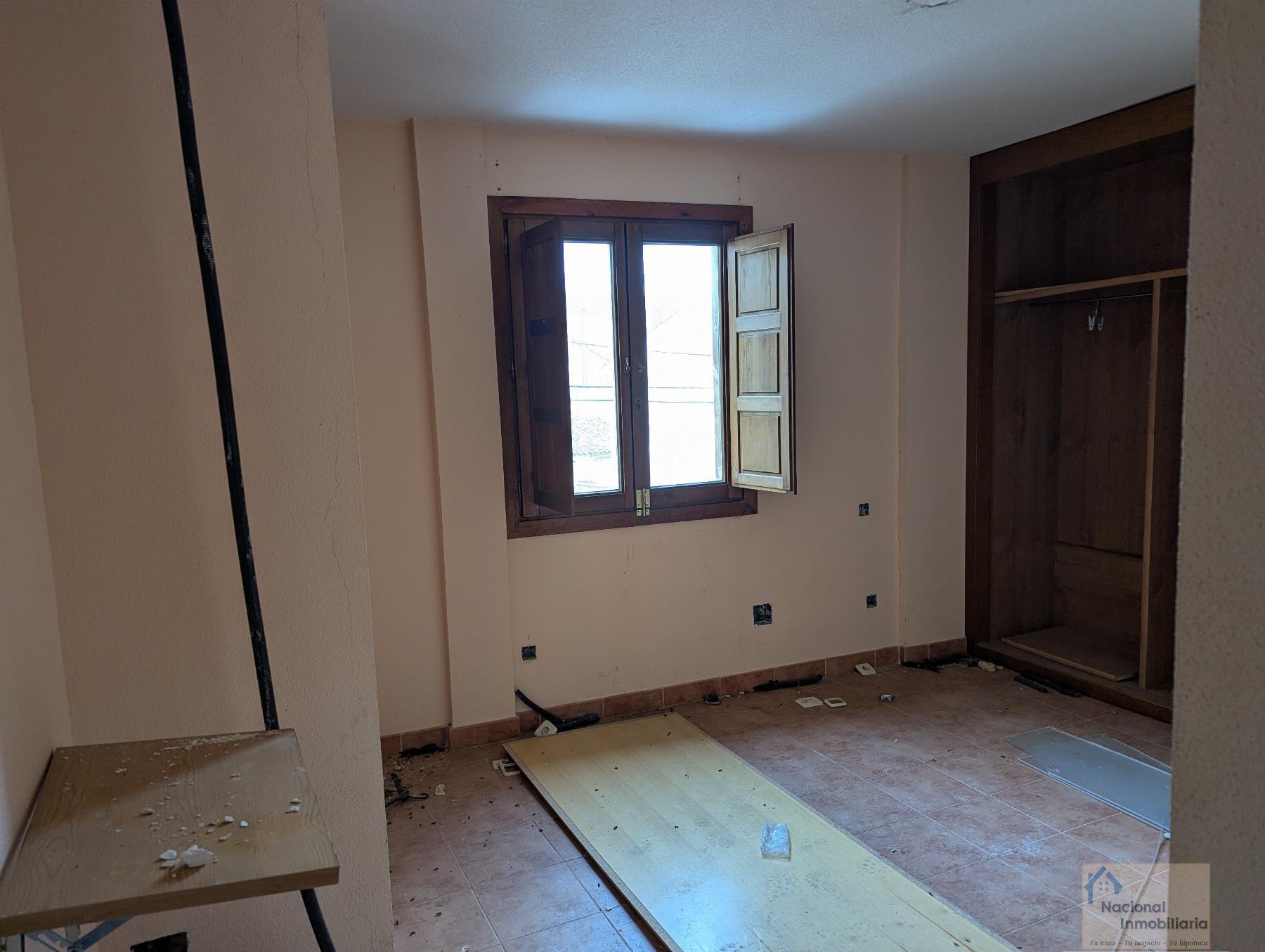 Venta de hotel en Navalafuente