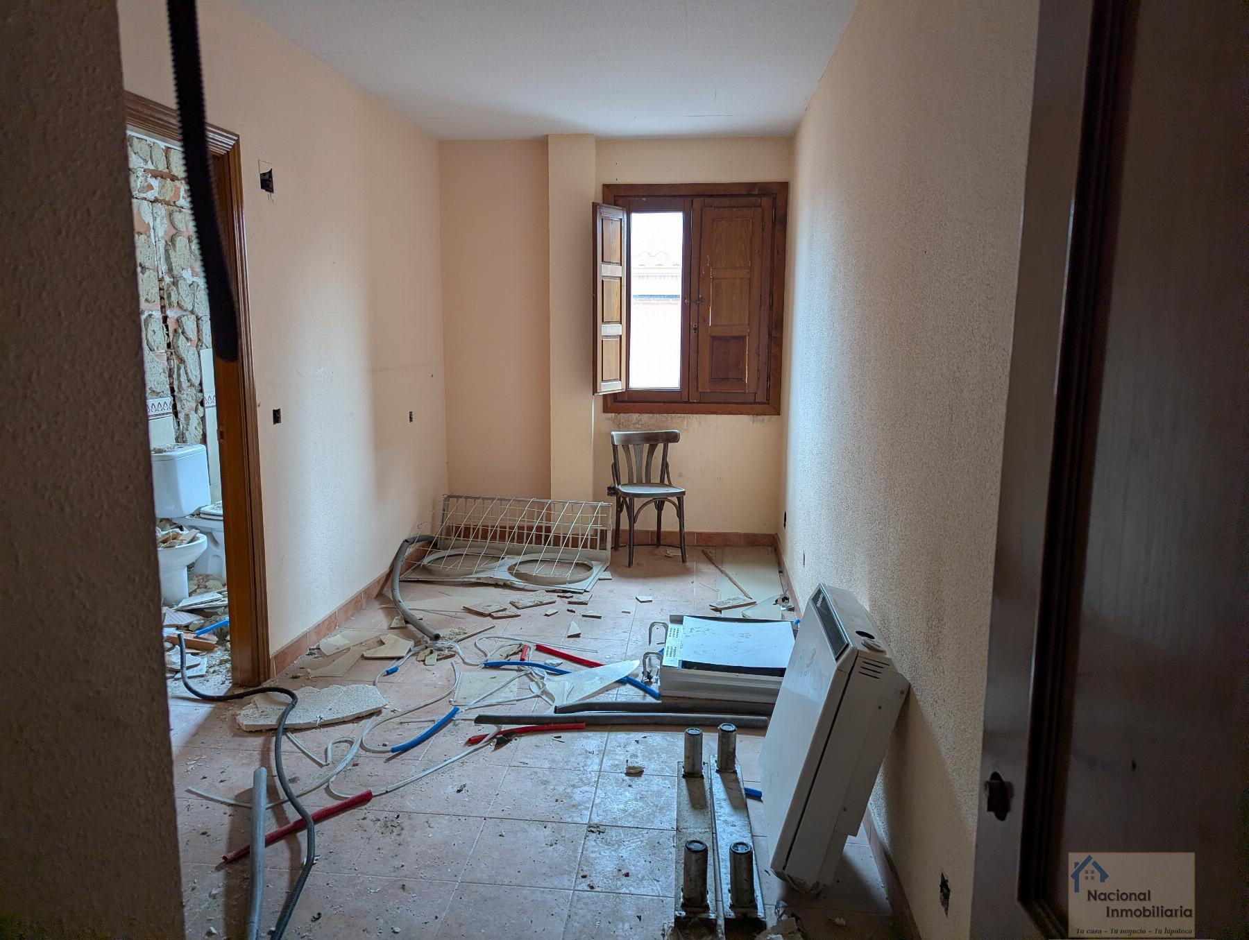 Venta de hotel en Navalafuente