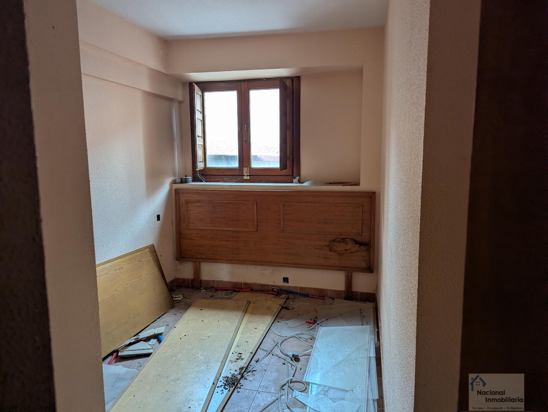 Venta de hotel en Navalafuente