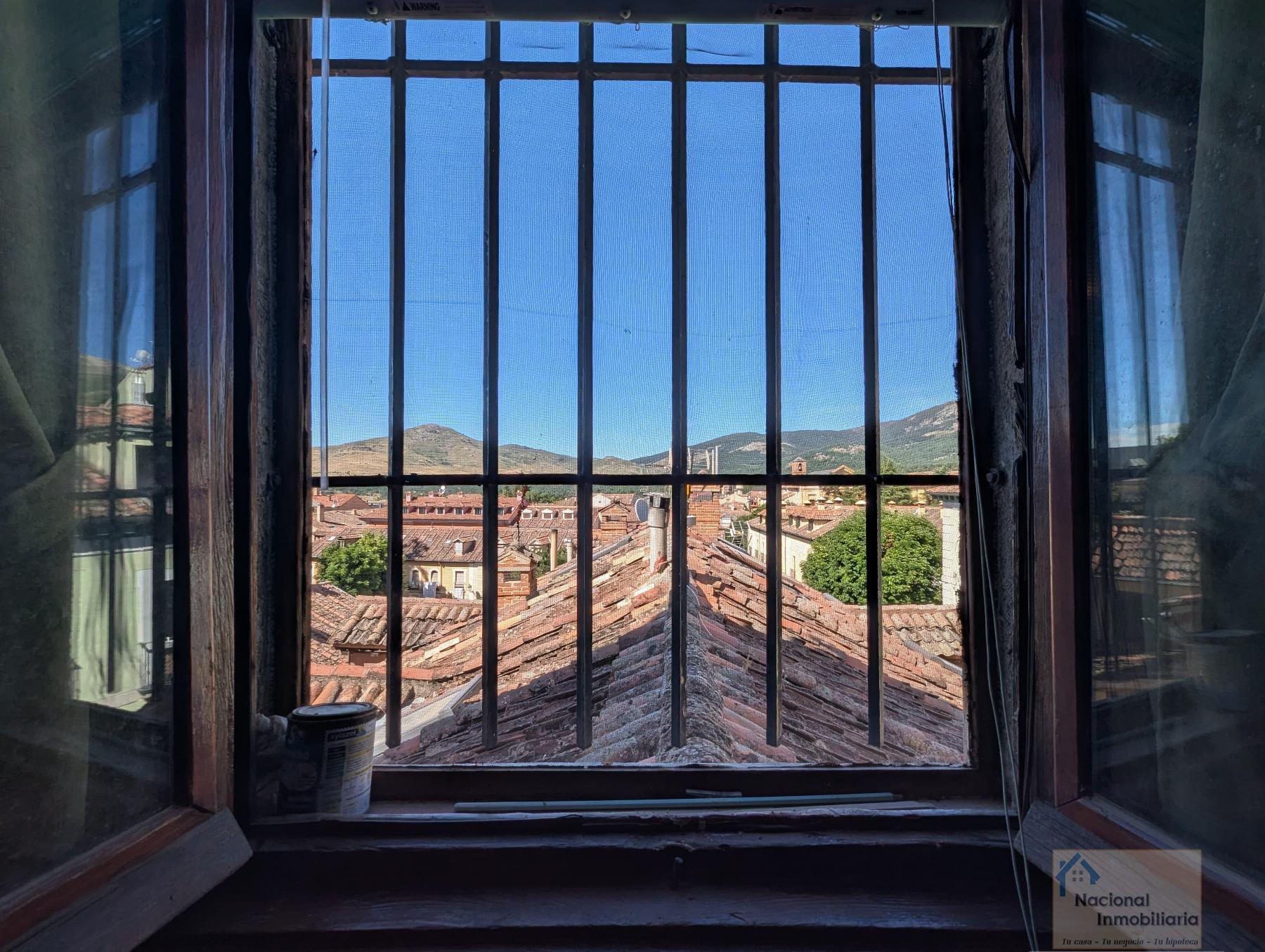 Venta de piso en San Ildefonso