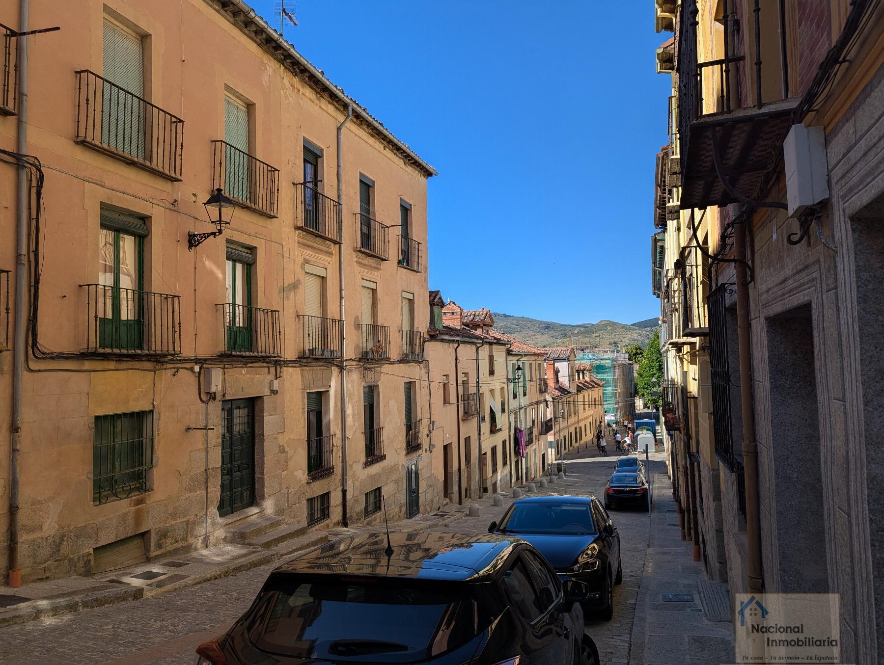Venta de piso en San Ildefonso
