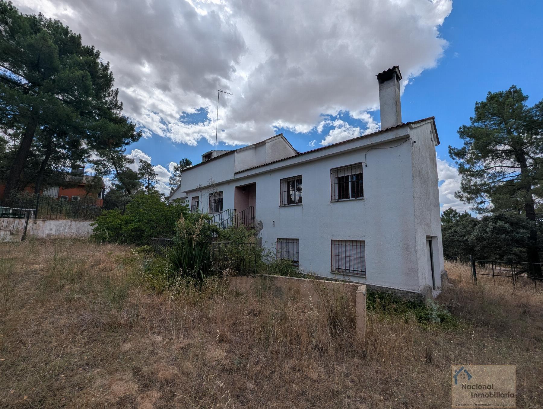 Venta de chalet en Marugán