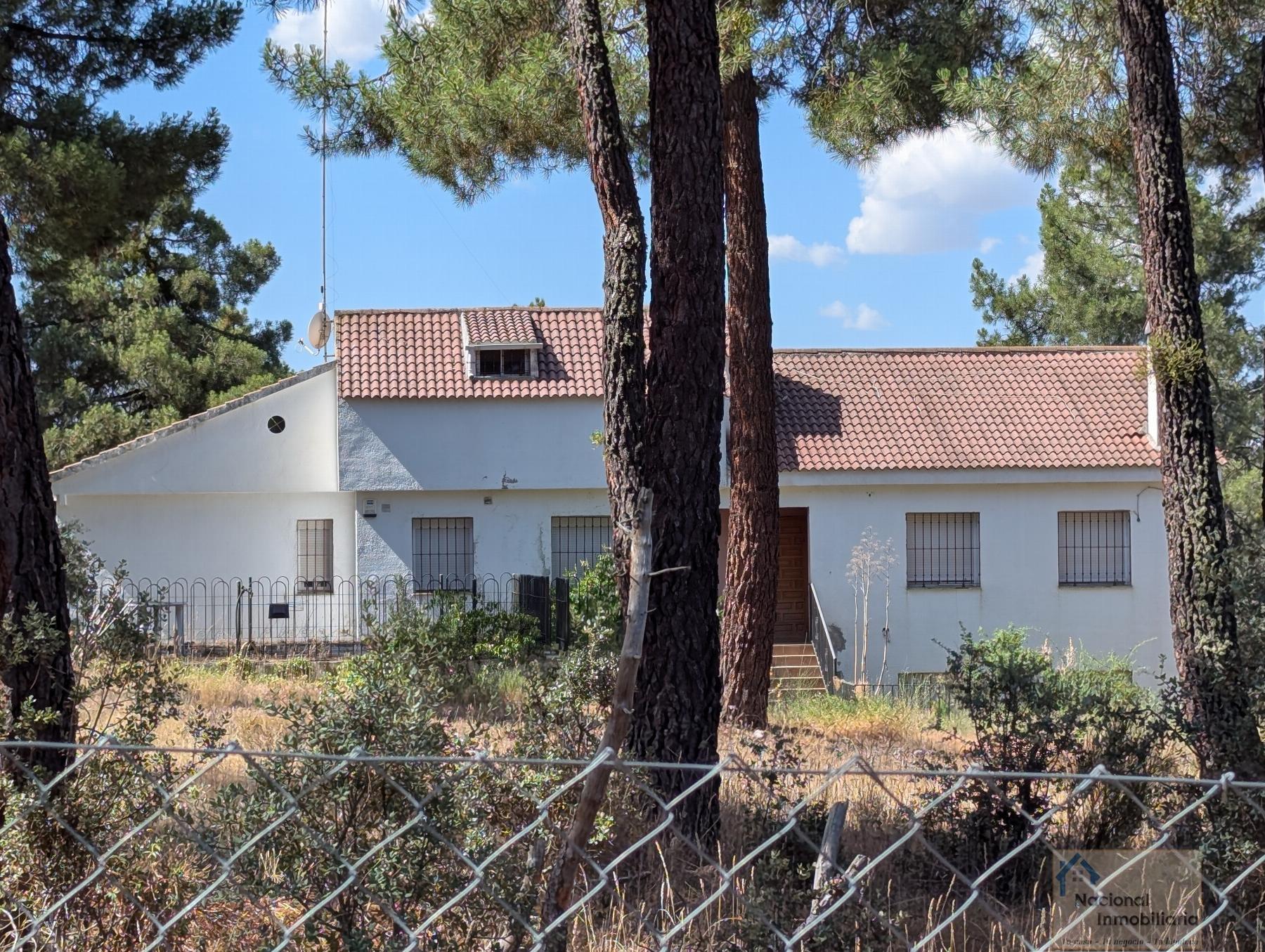 Venta de chalet en Marugán