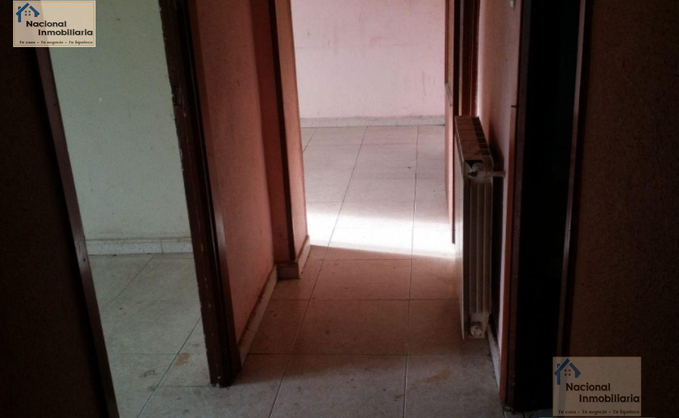 For sale of flat in Valladolid