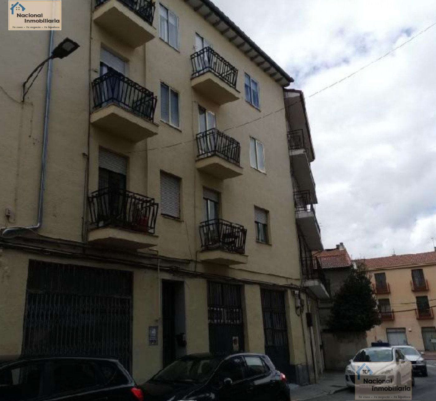 For sale of flat in Avila