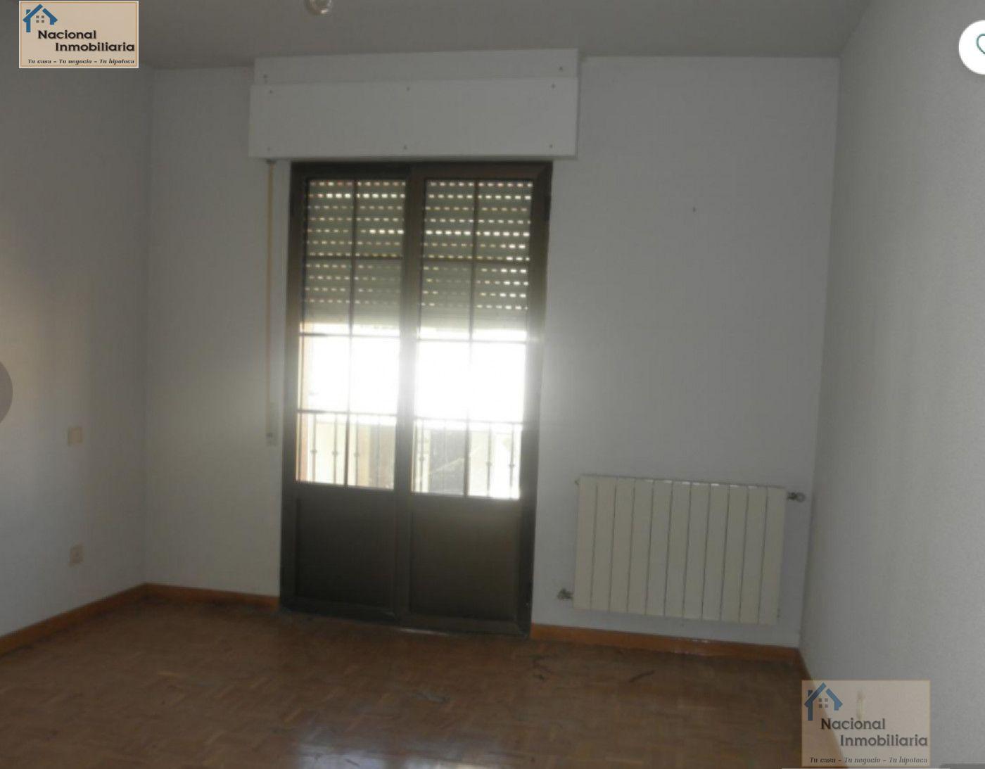 For sale of penthouse in Pradena