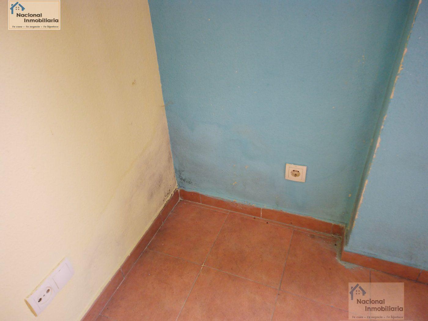 For sale of flat in Torrecaballeros