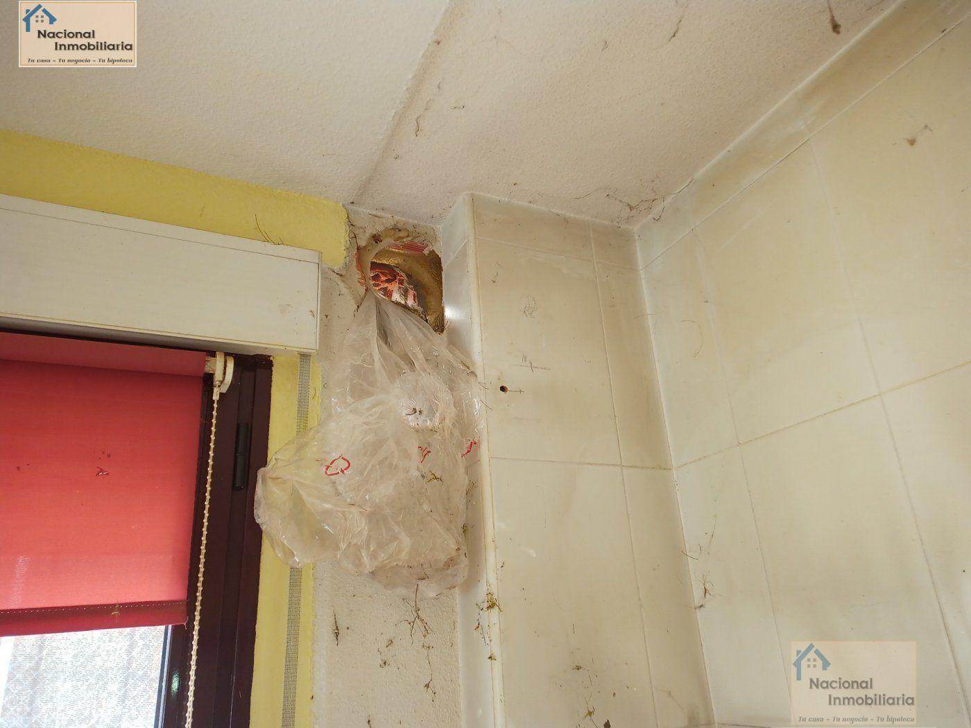 For sale of flat in Torrecaballeros