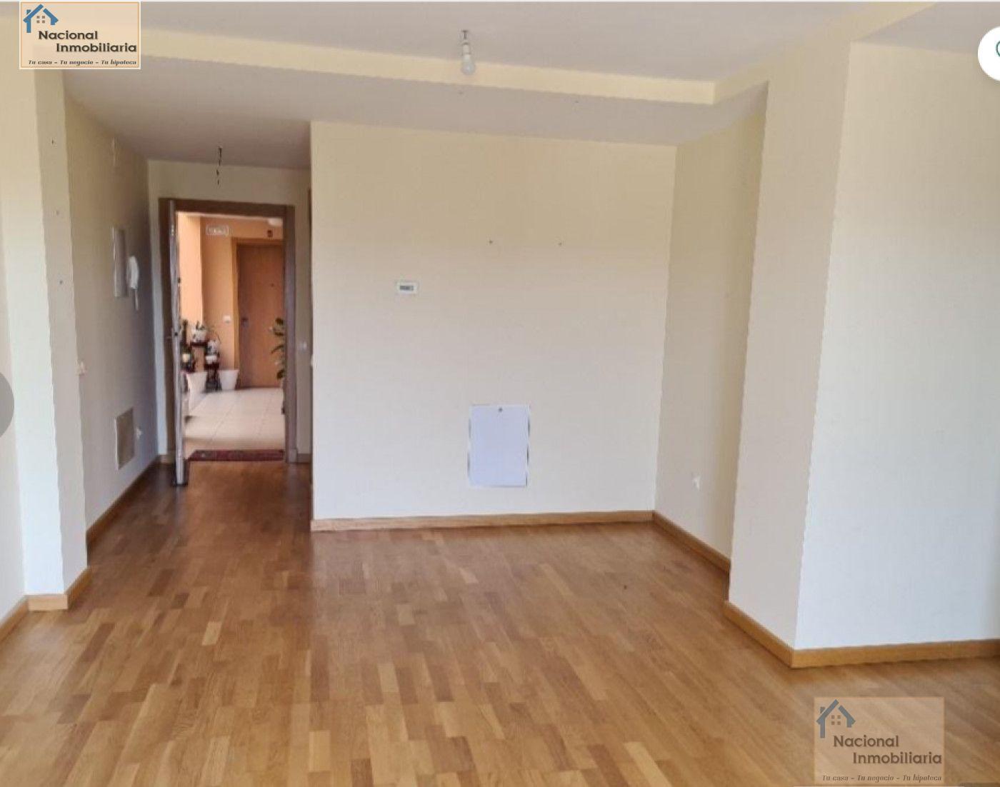 For sale of flat in Hontanares de Eresma