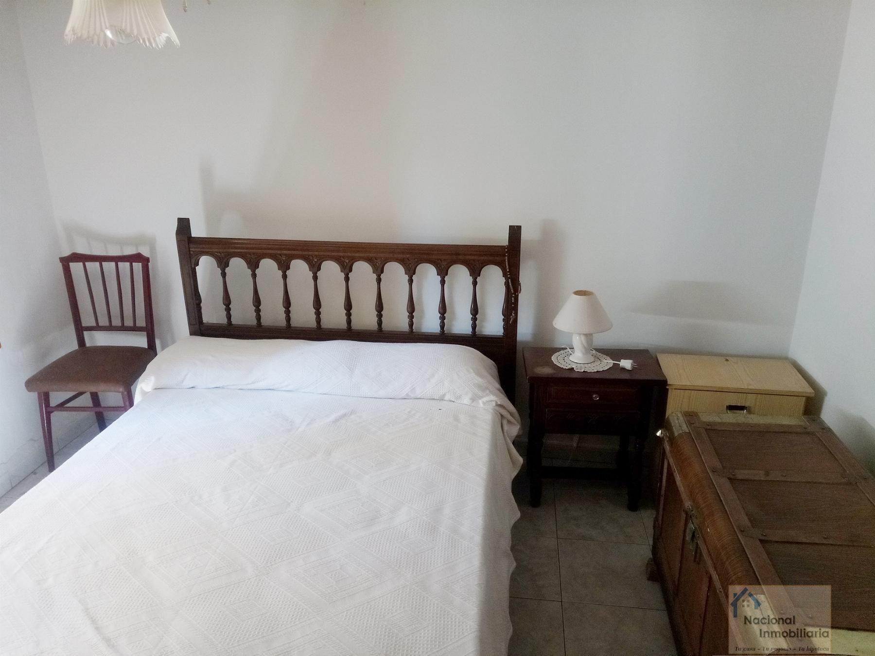 Venta de casa en Torre Val de San Pedro