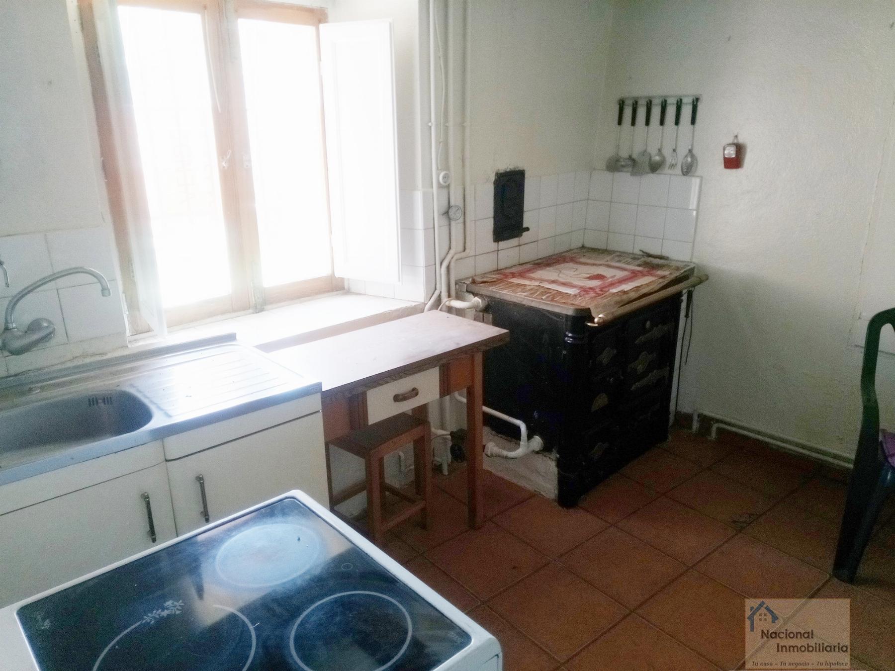 Venta de casa en Torre Val de San Pedro