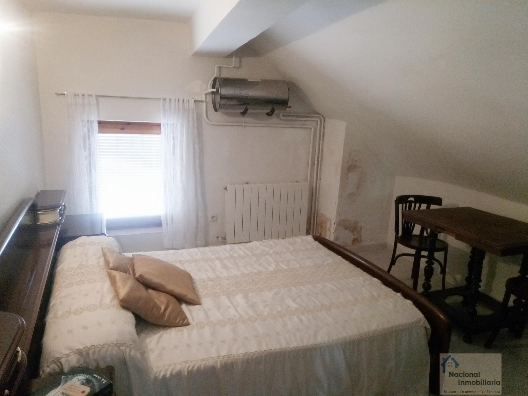 Venta de casa en Torre Val de San Pedro