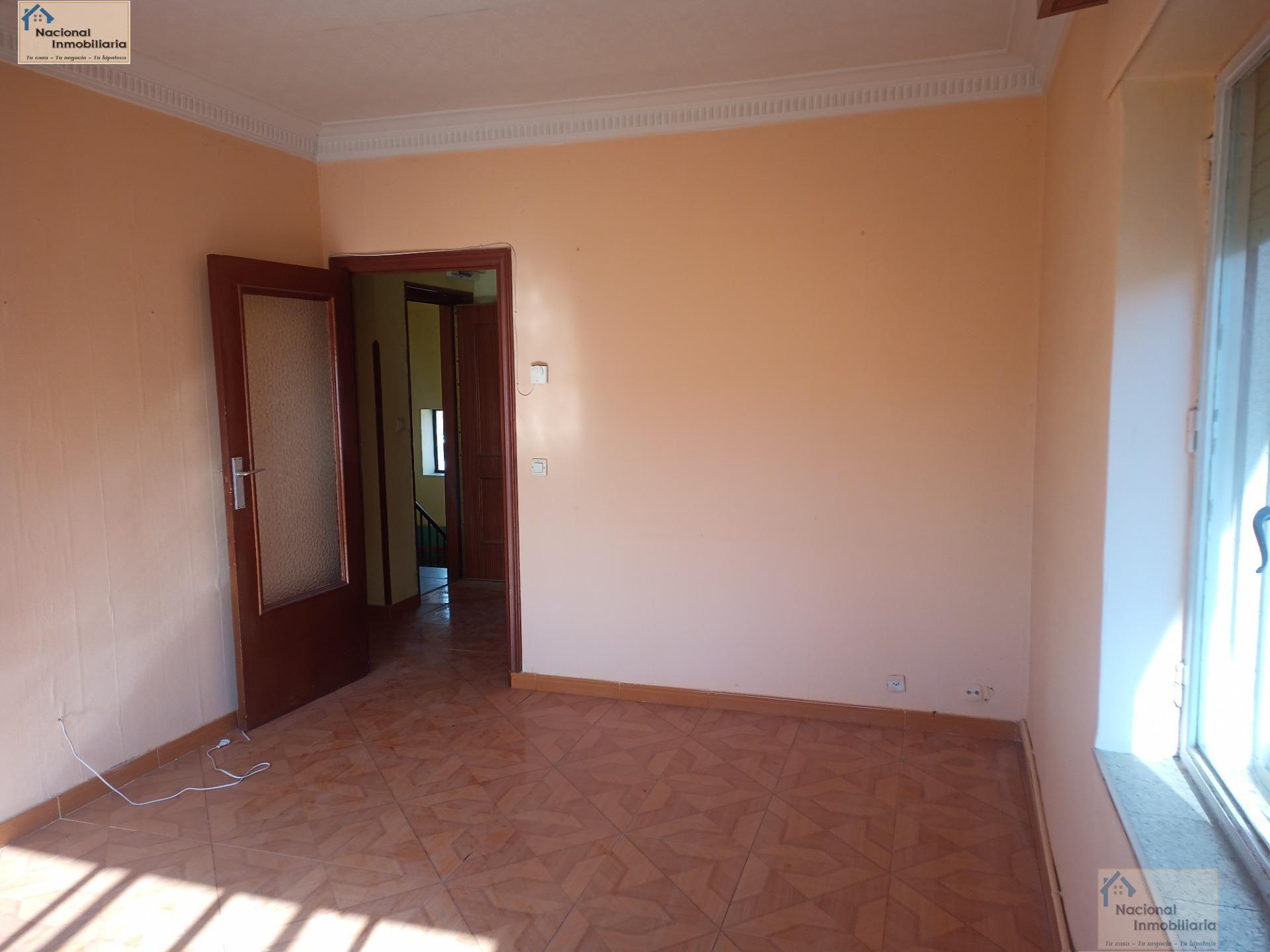 Venta de piso en Avila