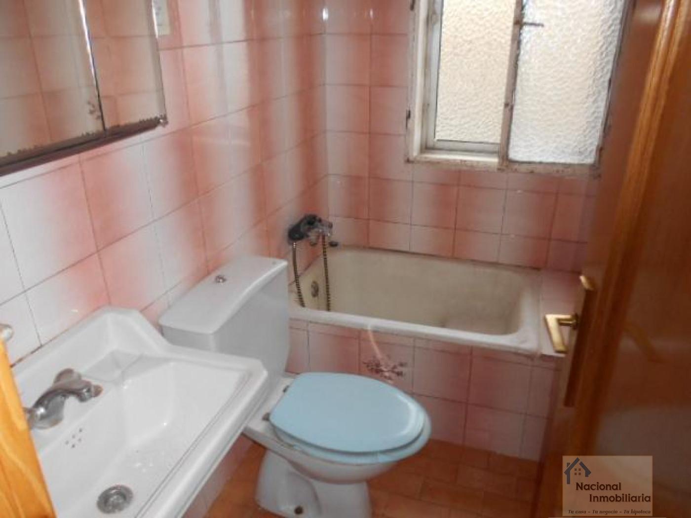 For sale of flat in Avila