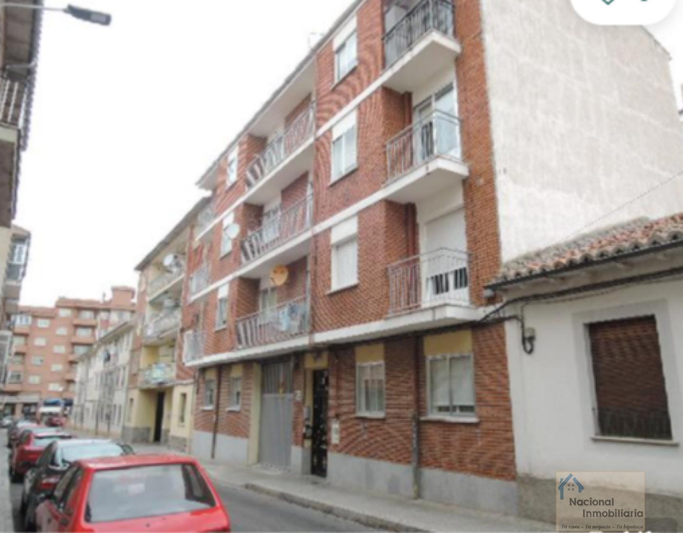 For sale of flat in Avila