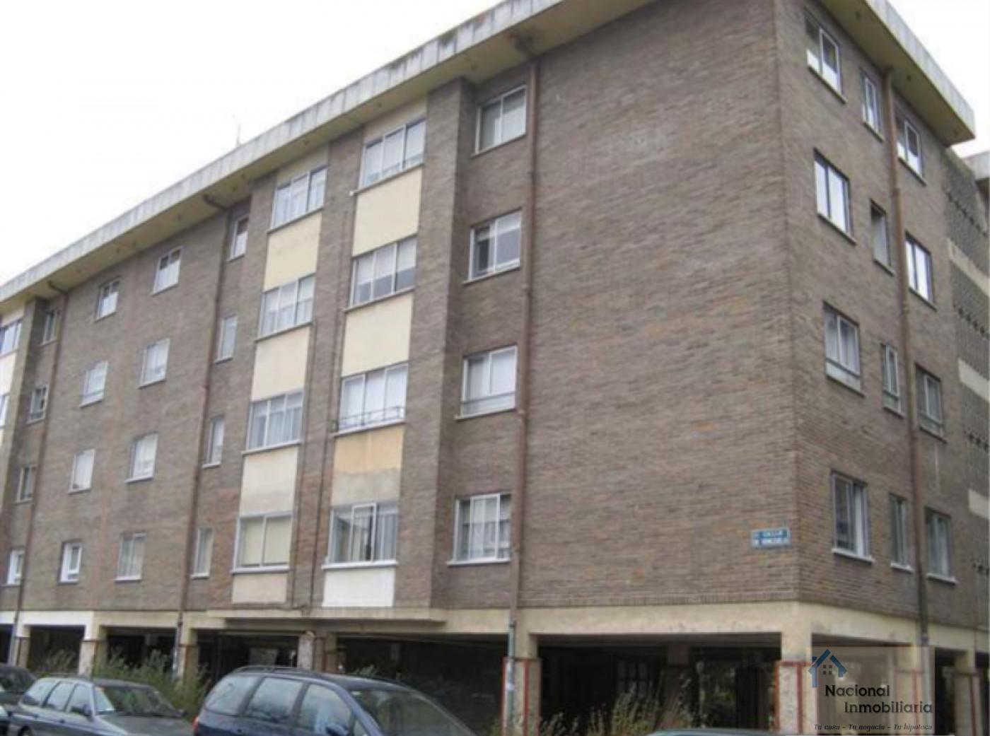 For sale of flat in Valladolid