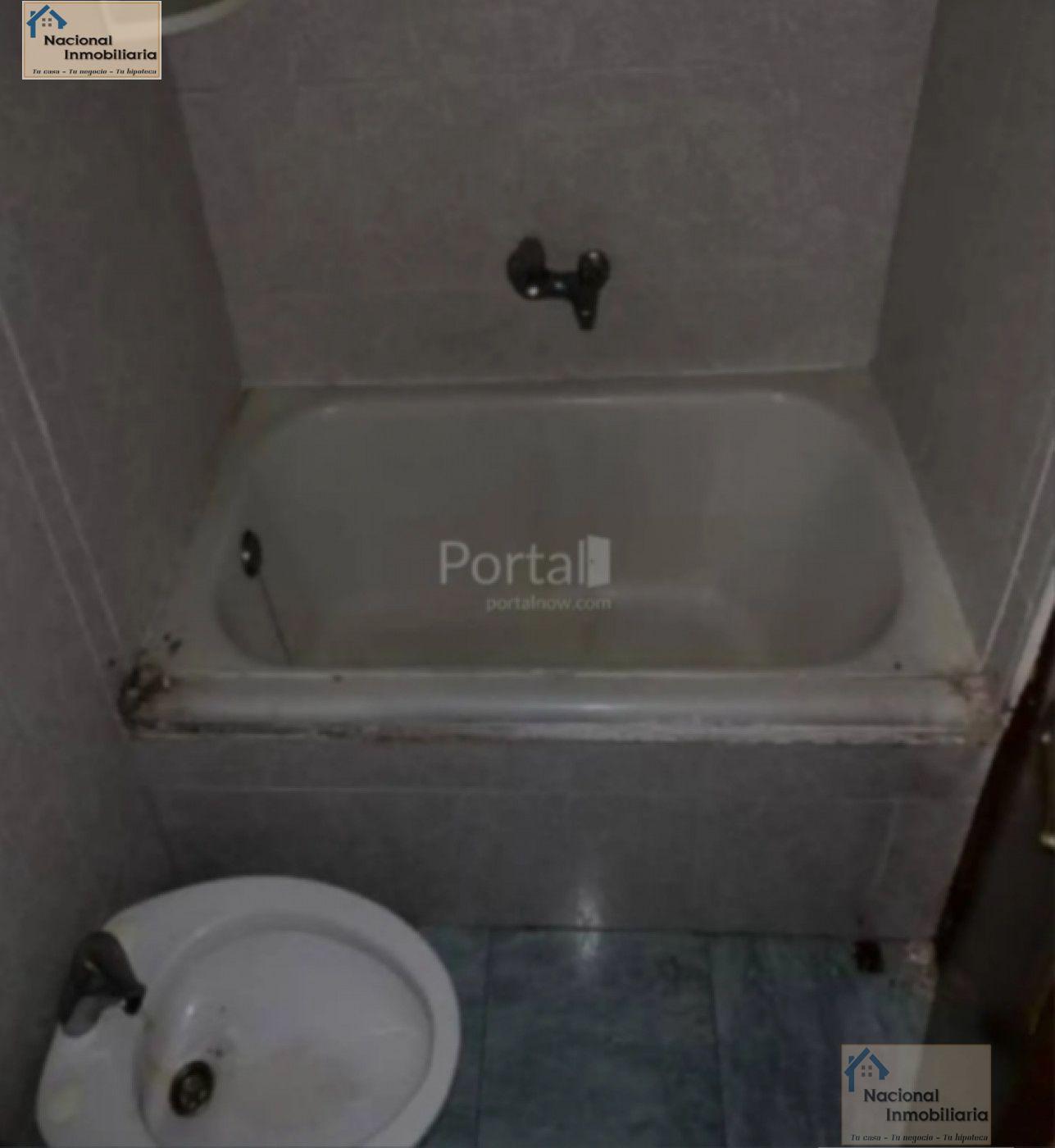 For sale of flat in Avila