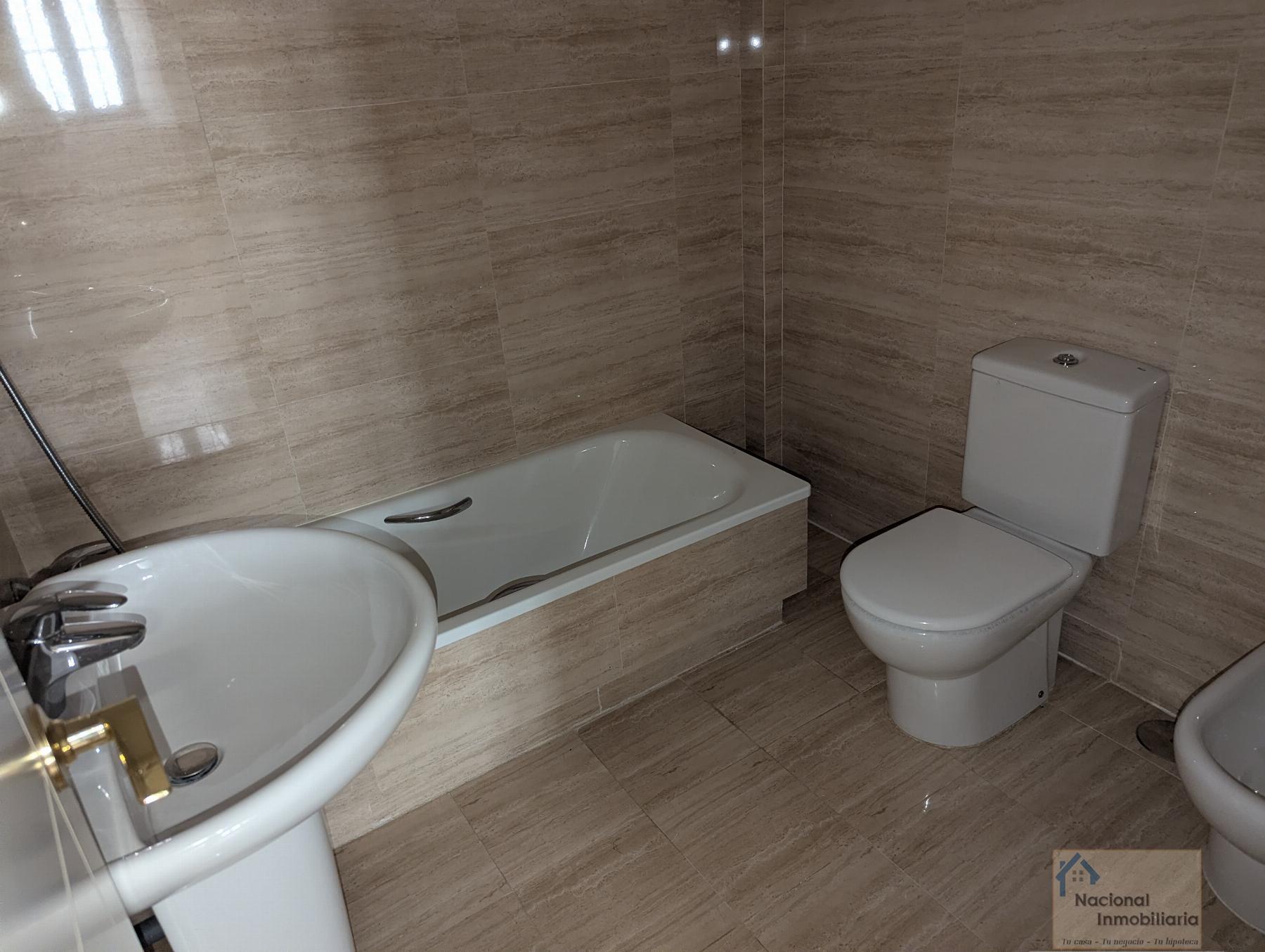Venta de piso en San Ildefonso