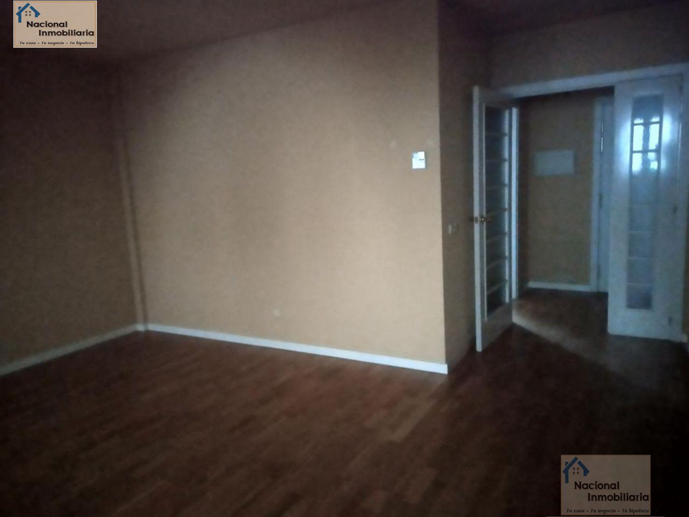 For sale of flat in San Ildefonso