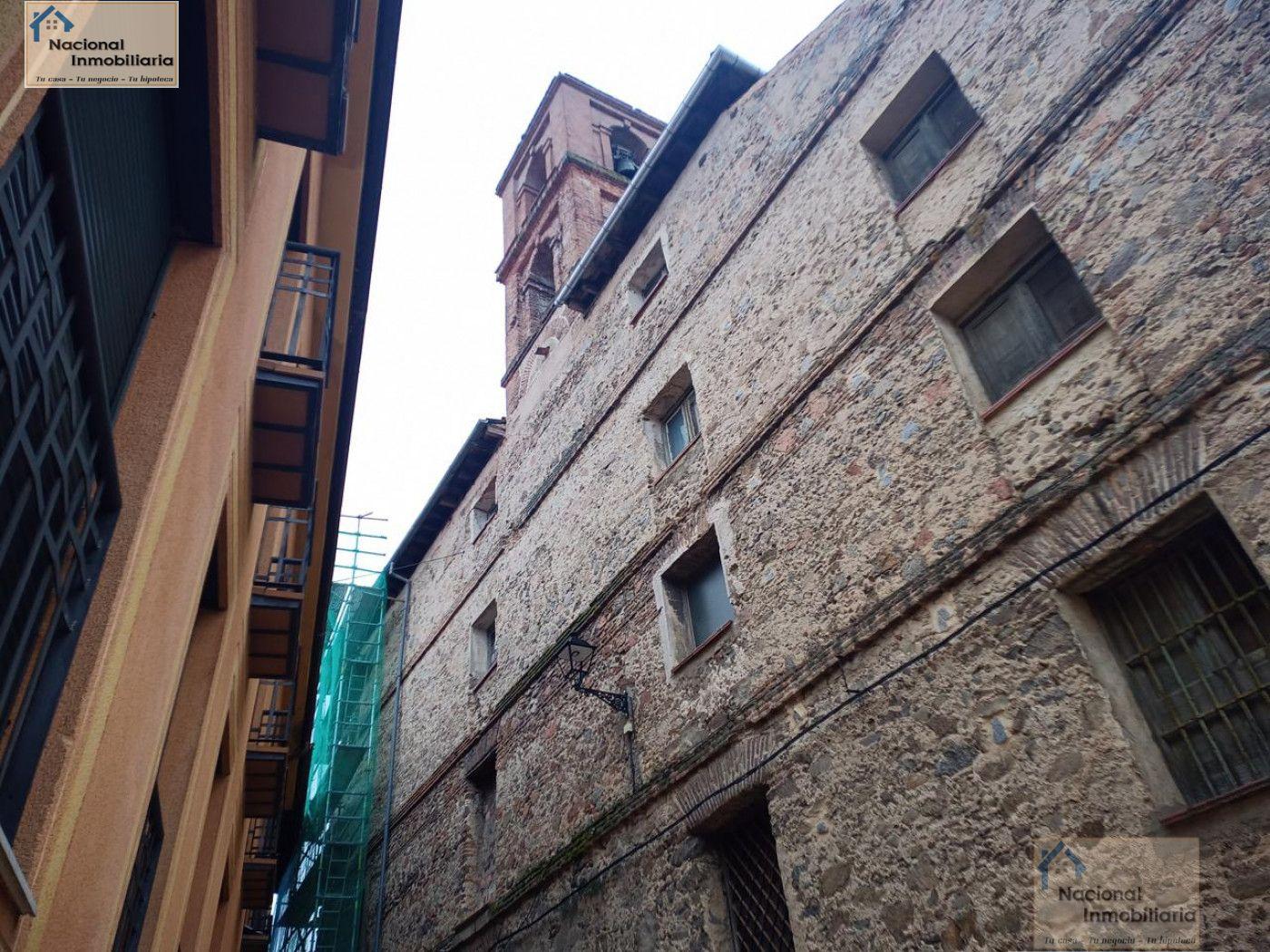 For sale of flat in San Ildefonso