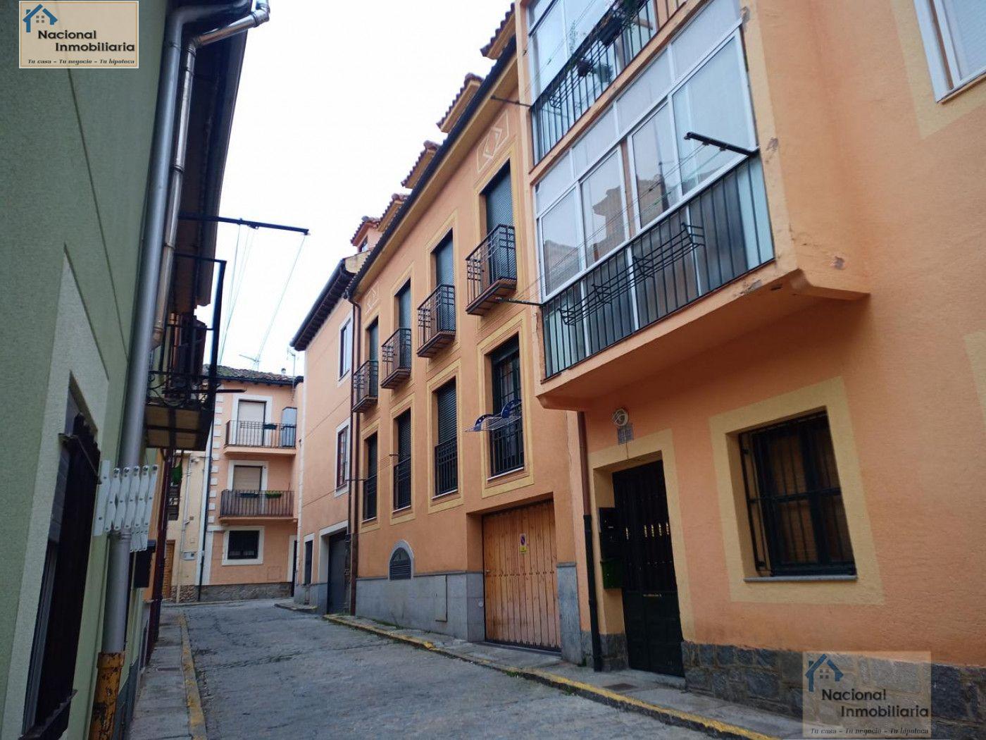 For sale of flat in San Ildefonso