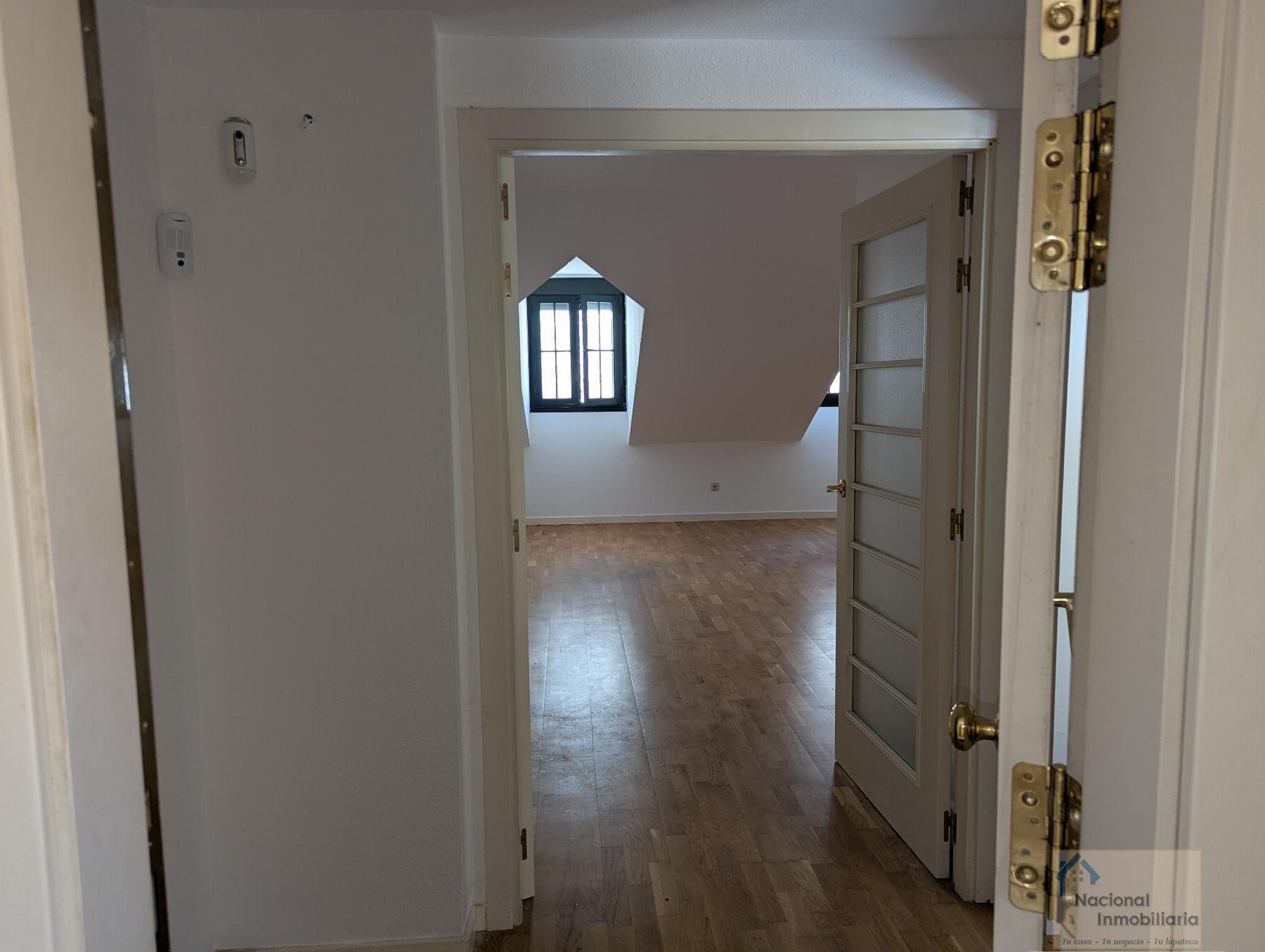 Venta de piso en San Ildefonso