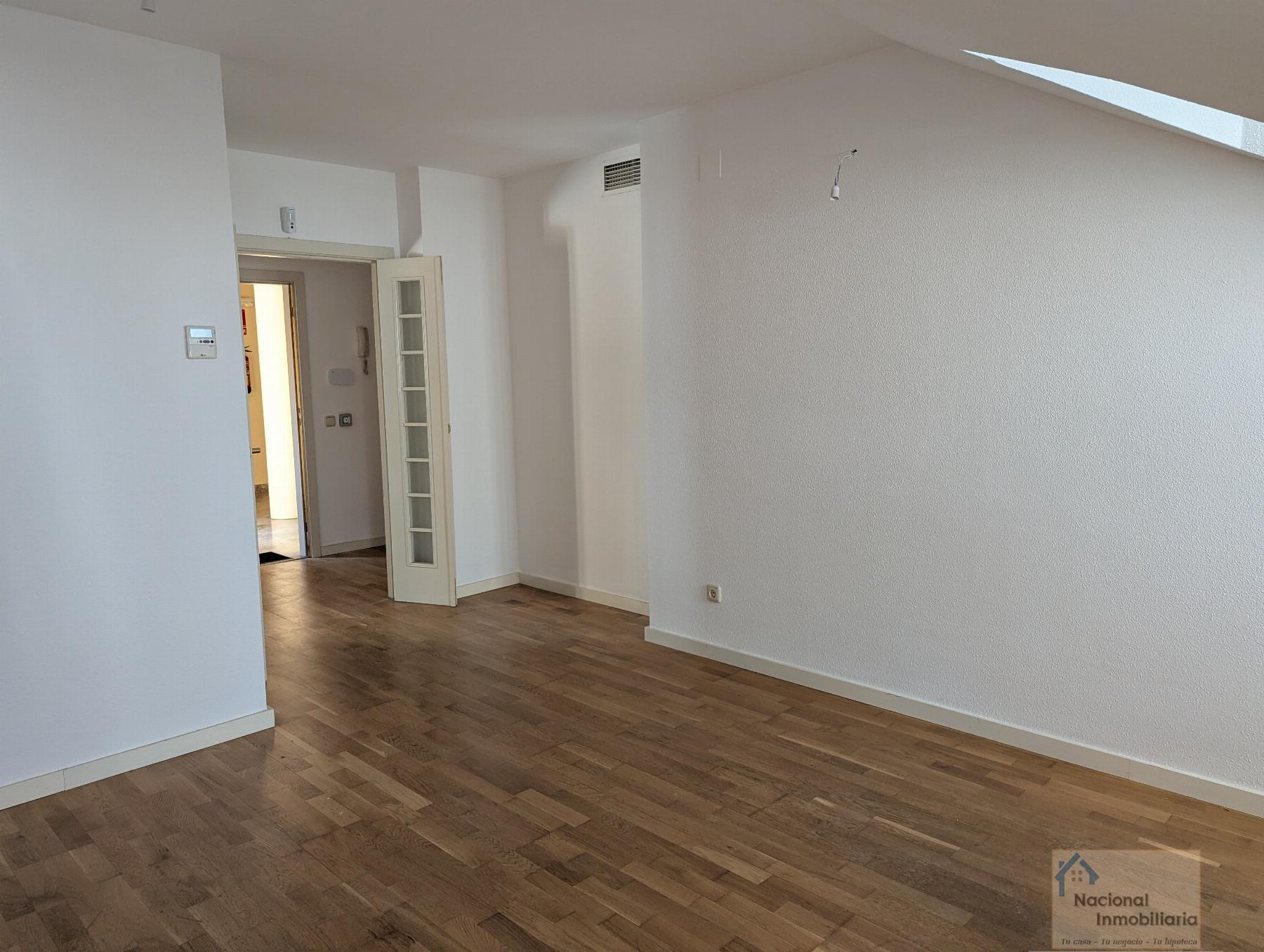 Venta de piso en San Ildefonso