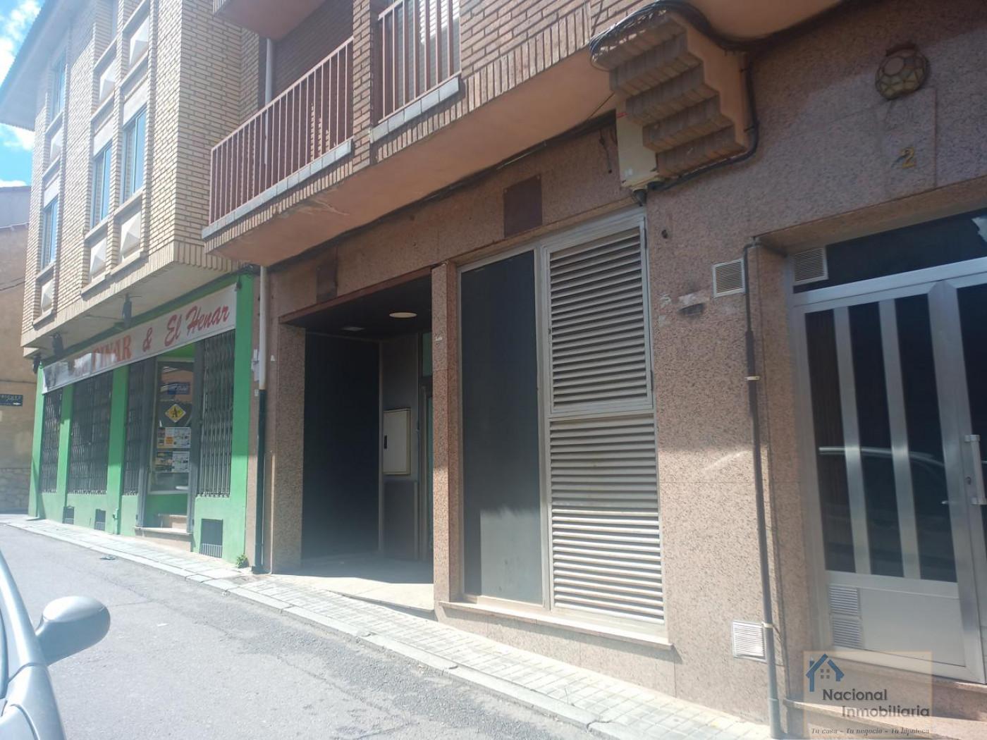For sale of premises in Cantalejo