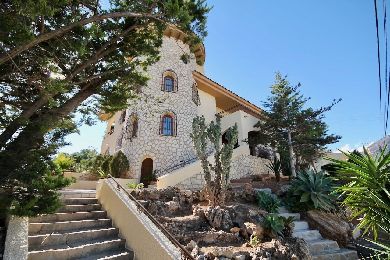 Venta de casa en La Nucia