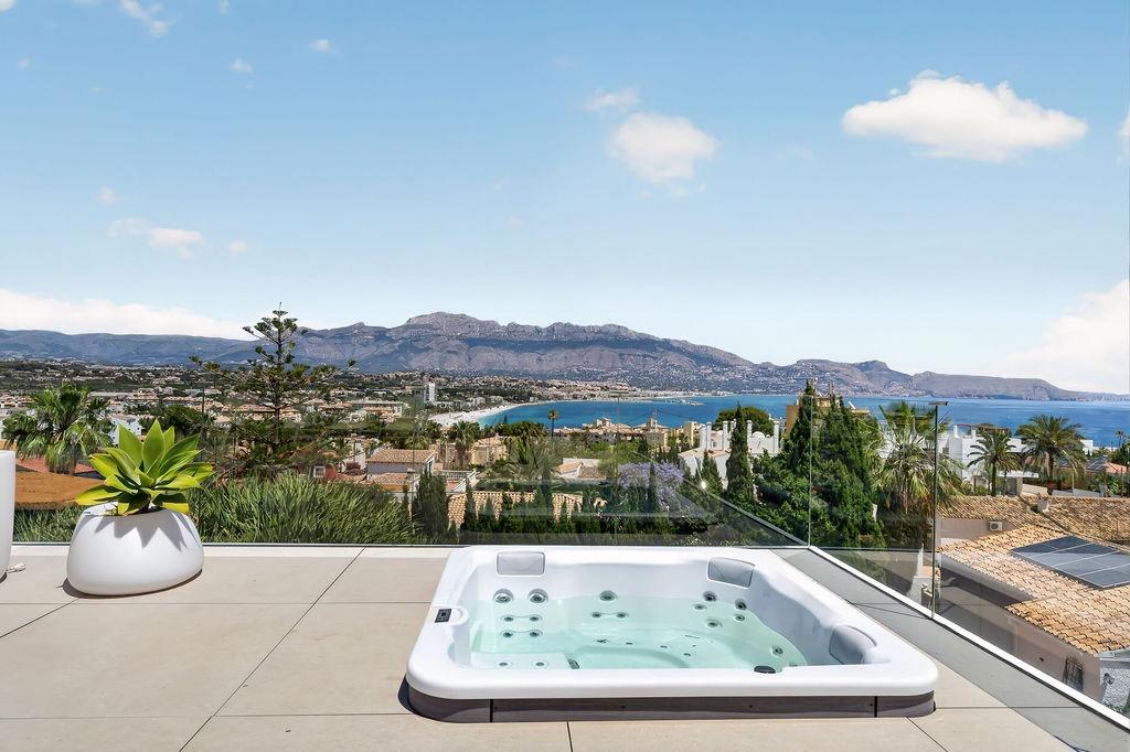 For sale of house in El Albir