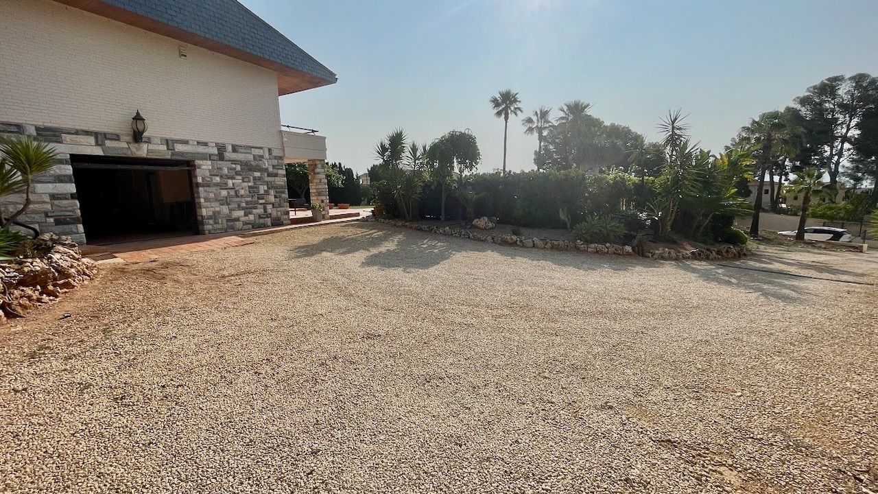 Venta de villa en La Nucia