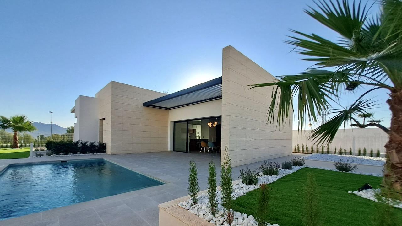 Venta de villa en Polop