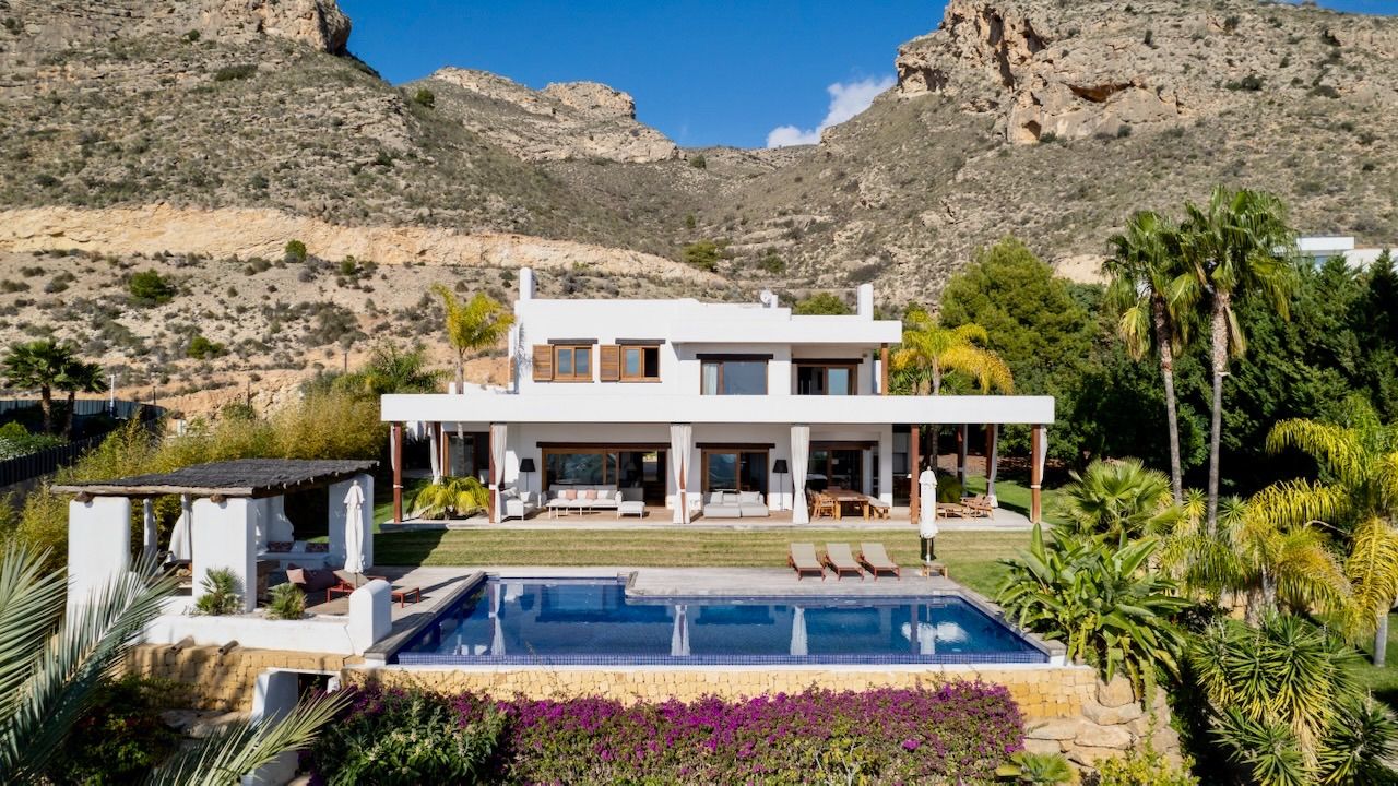 Venta de villa en Finestrat