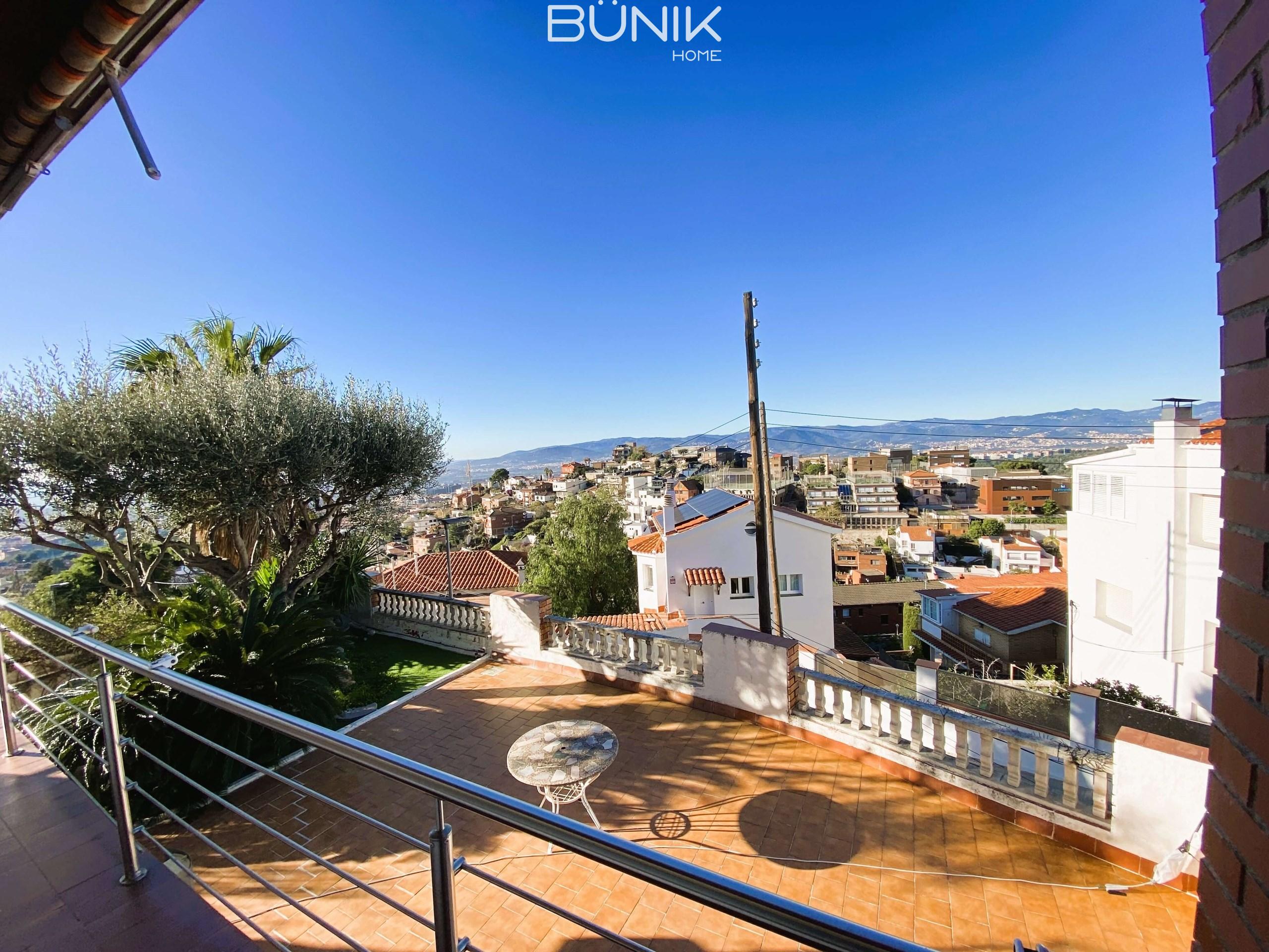For sale of villa in Esplugues de Llobregat